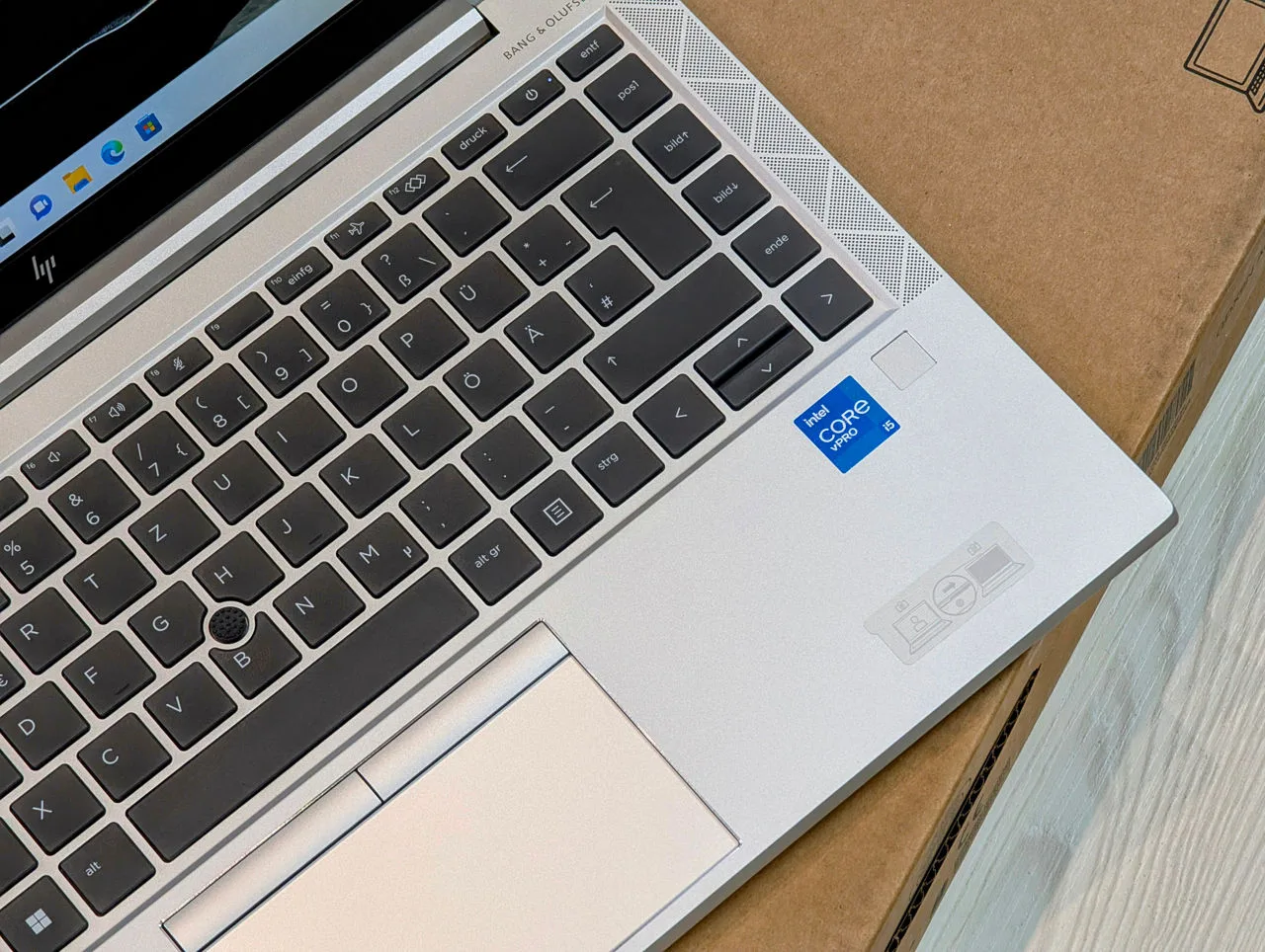 HP EliteBook 840 G8 | Core i5 1145G7 | 16Gb | 256GB | Iris Xe 14″ — miniatură 11