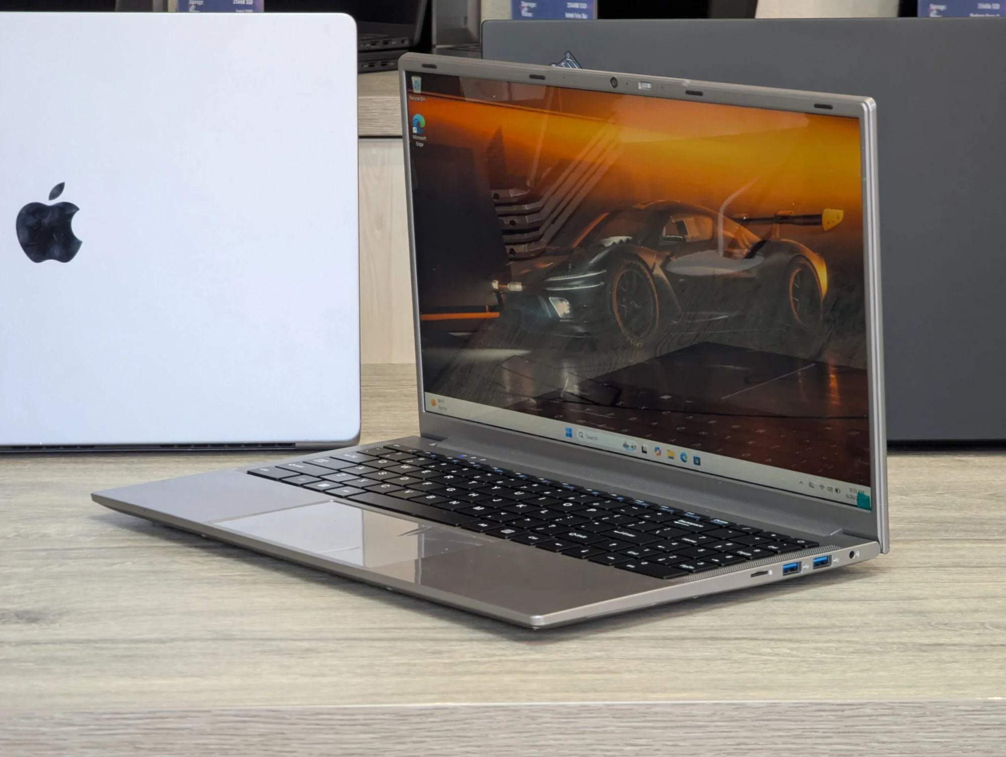 Nou! Ruzava 15.6″ | Intel Celeron N5095 | 8GB | 256GB SSD | Intel UHD Graphics | Windows 11 Pro — miniatură 3