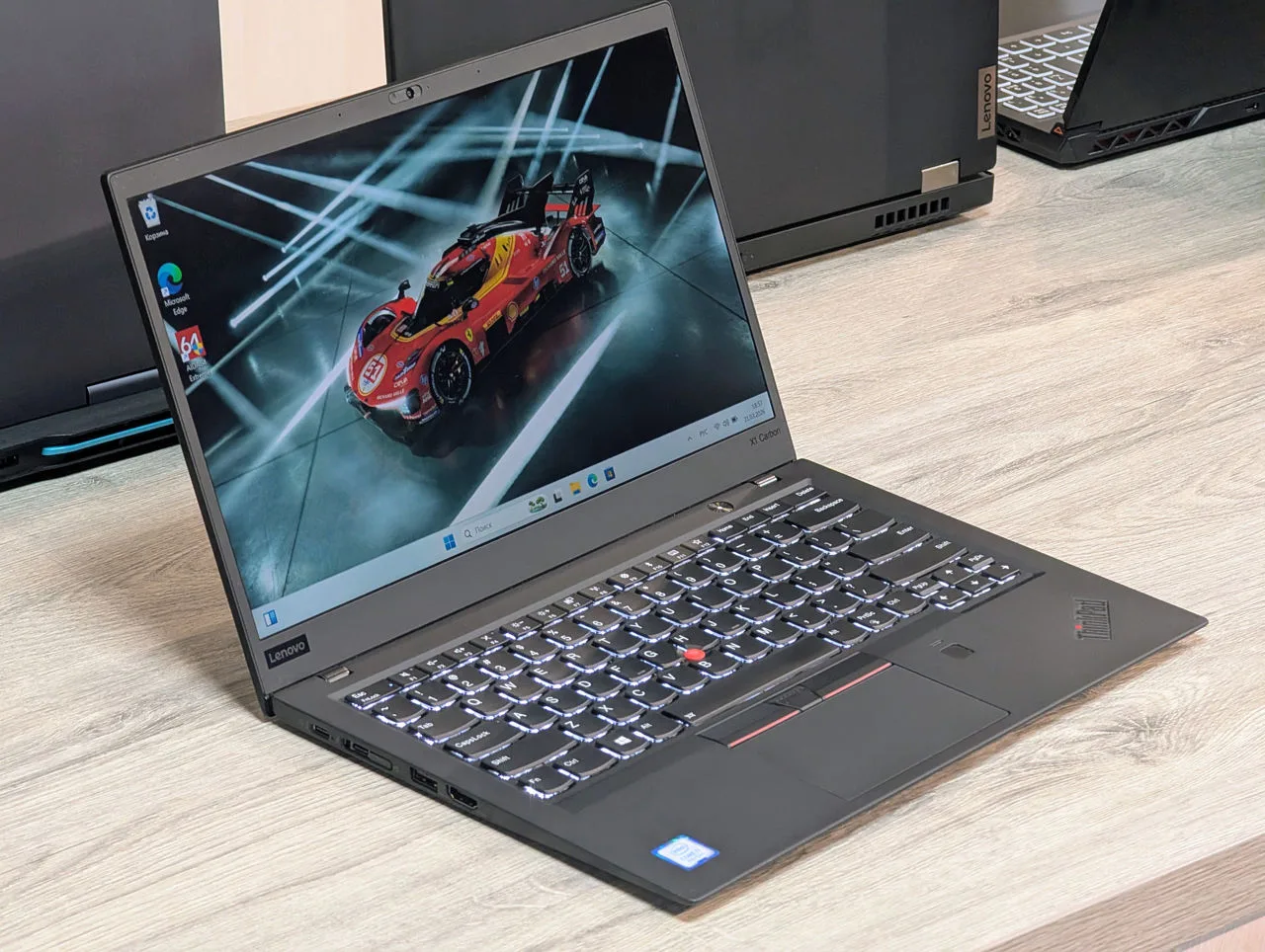 Lenovo ThinkPad X1 Carbon Gen 6 | i7 8550U | 16GB | 256GB | 14″ IPS — miniatură 8