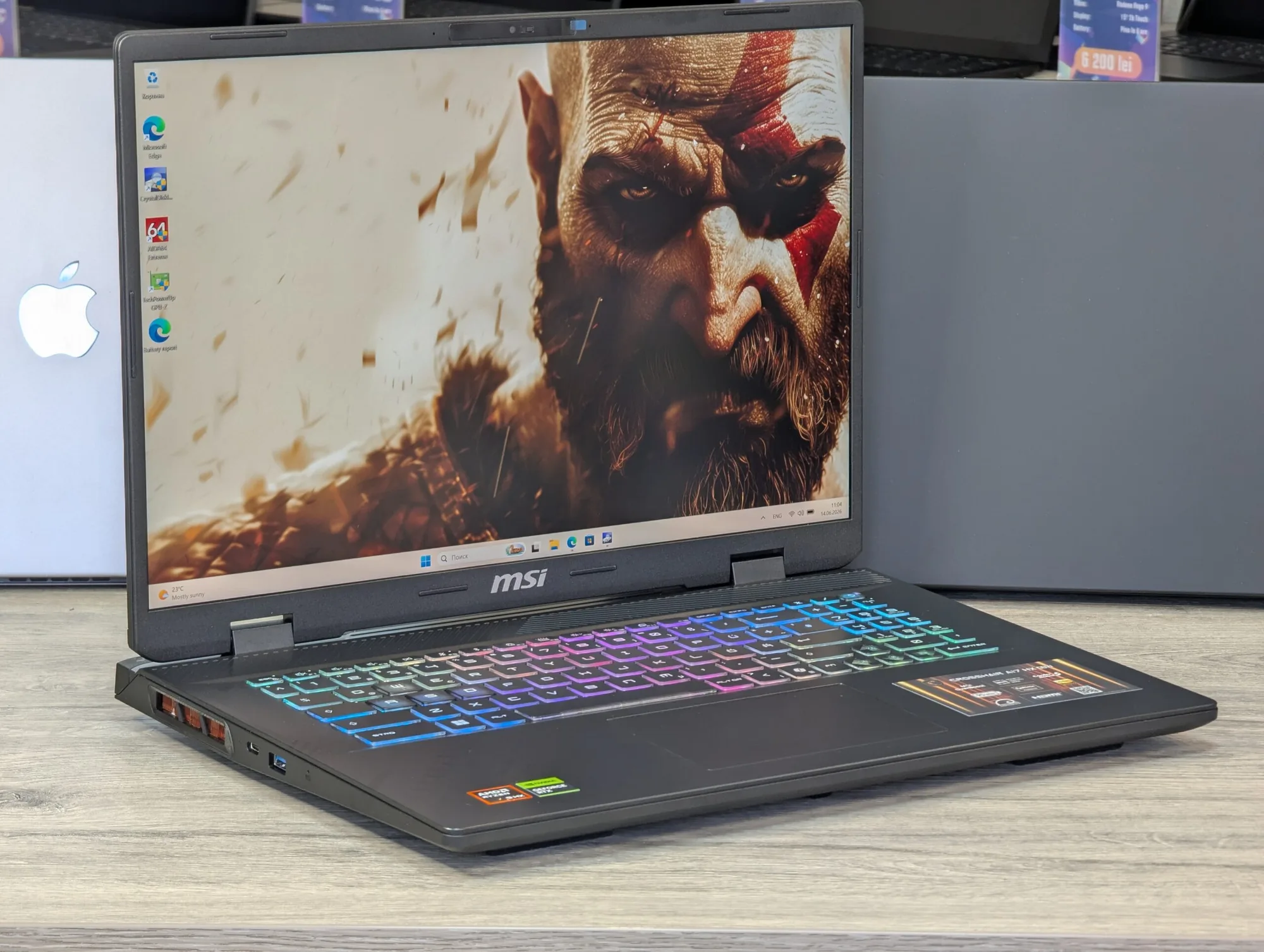 Nou! MSI Crosshair 17 HX | Ryzen 9 8940HX | 16GB | 1TB | RTX 5070 | 17.3″ 240Hz — miniatură 3