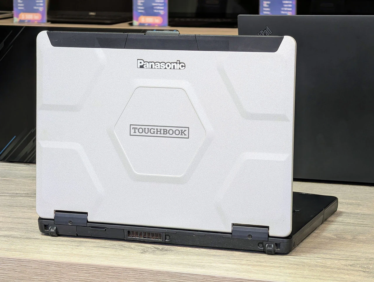 Panasonic Toughbook CF-54 | i5 7300U | 16GB | 512GB | 14″ Full HD — miniatură 13
