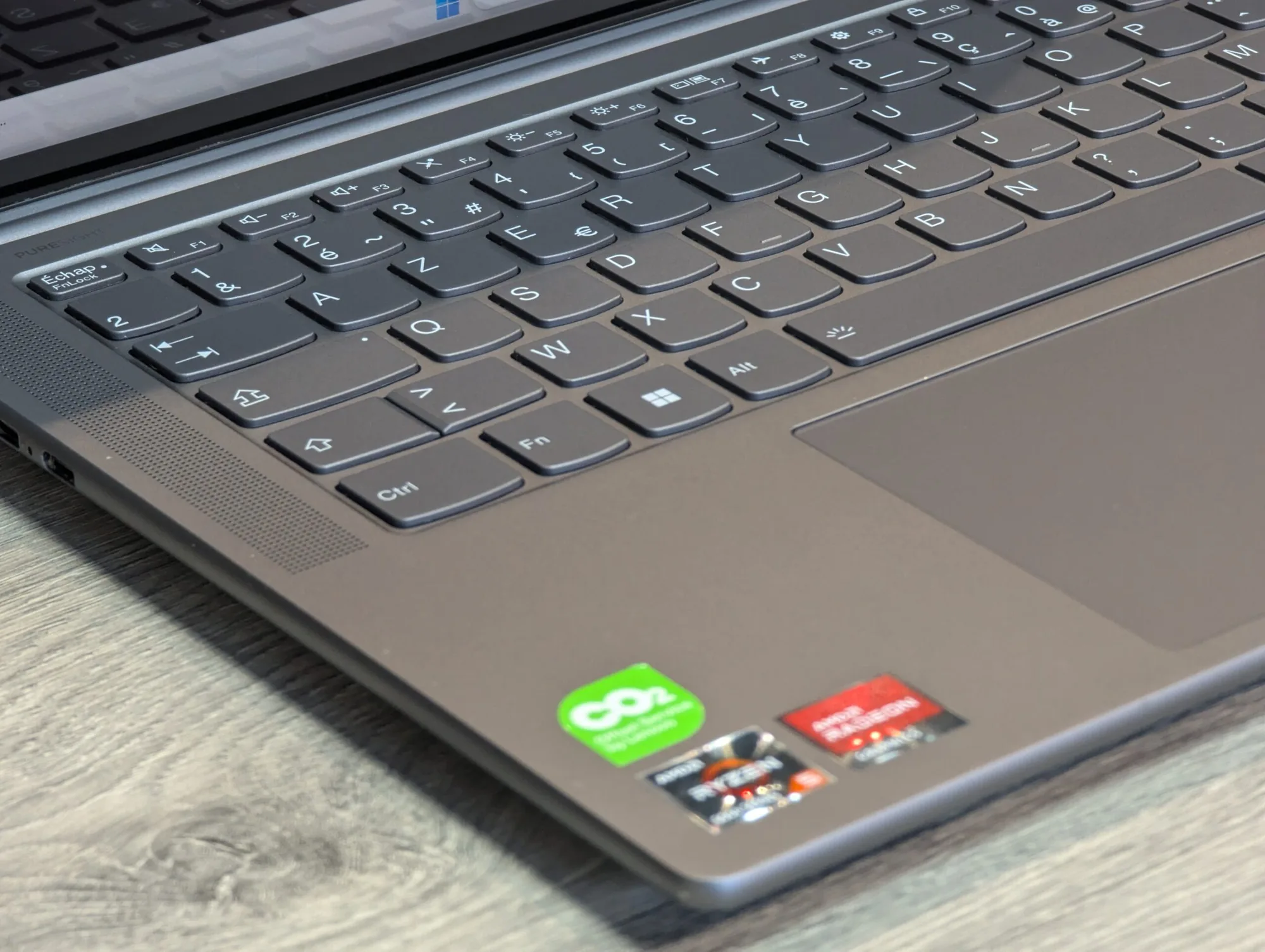 Lenovo Yoga 7 | Ryzen 5 6600HS Creator Edition | 16GB | 512GB | AMD Radeon Graphics | 14.0″ 3K 120Hz — miniatură 7