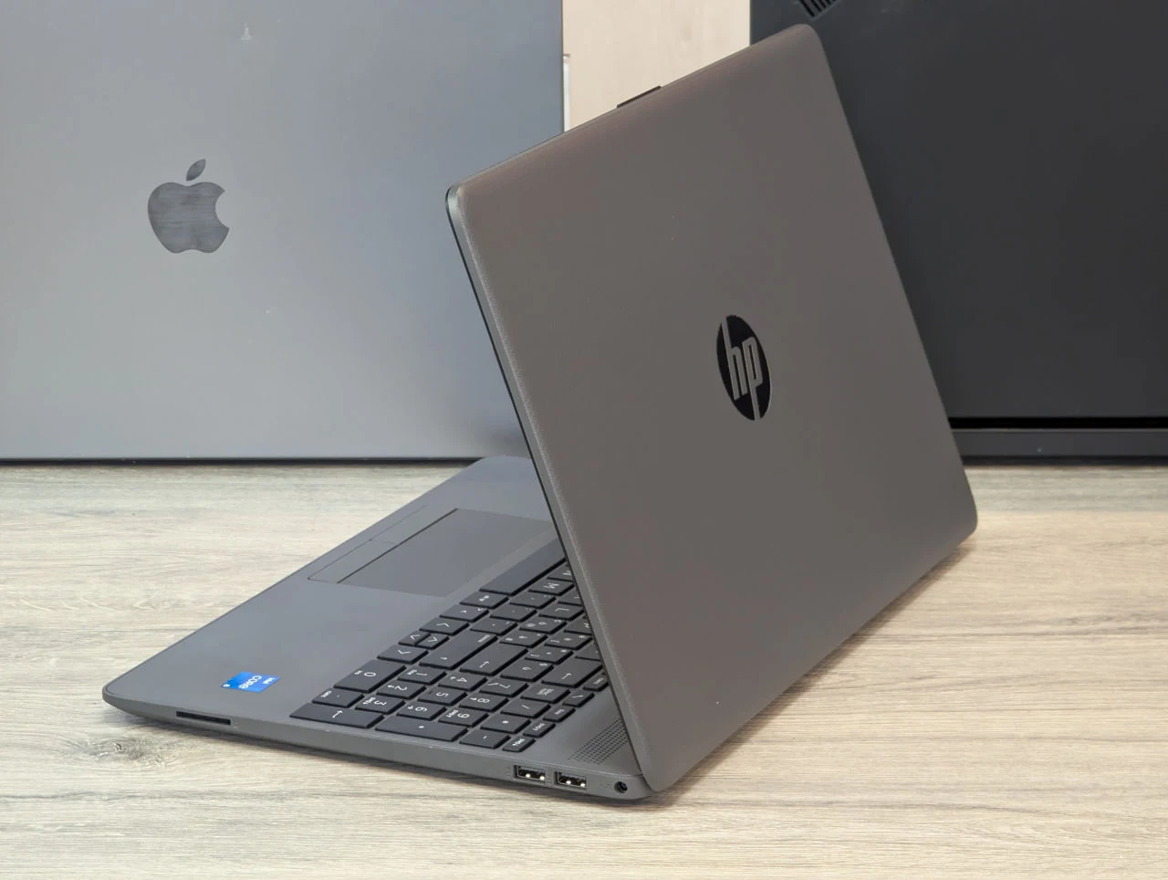 Nou! HP 250 G9 | i5-1235U | 16GB | 256GB SSD + 500GB HDD | Intel Iris Xe | 15.6″ FHD — miniatură 10