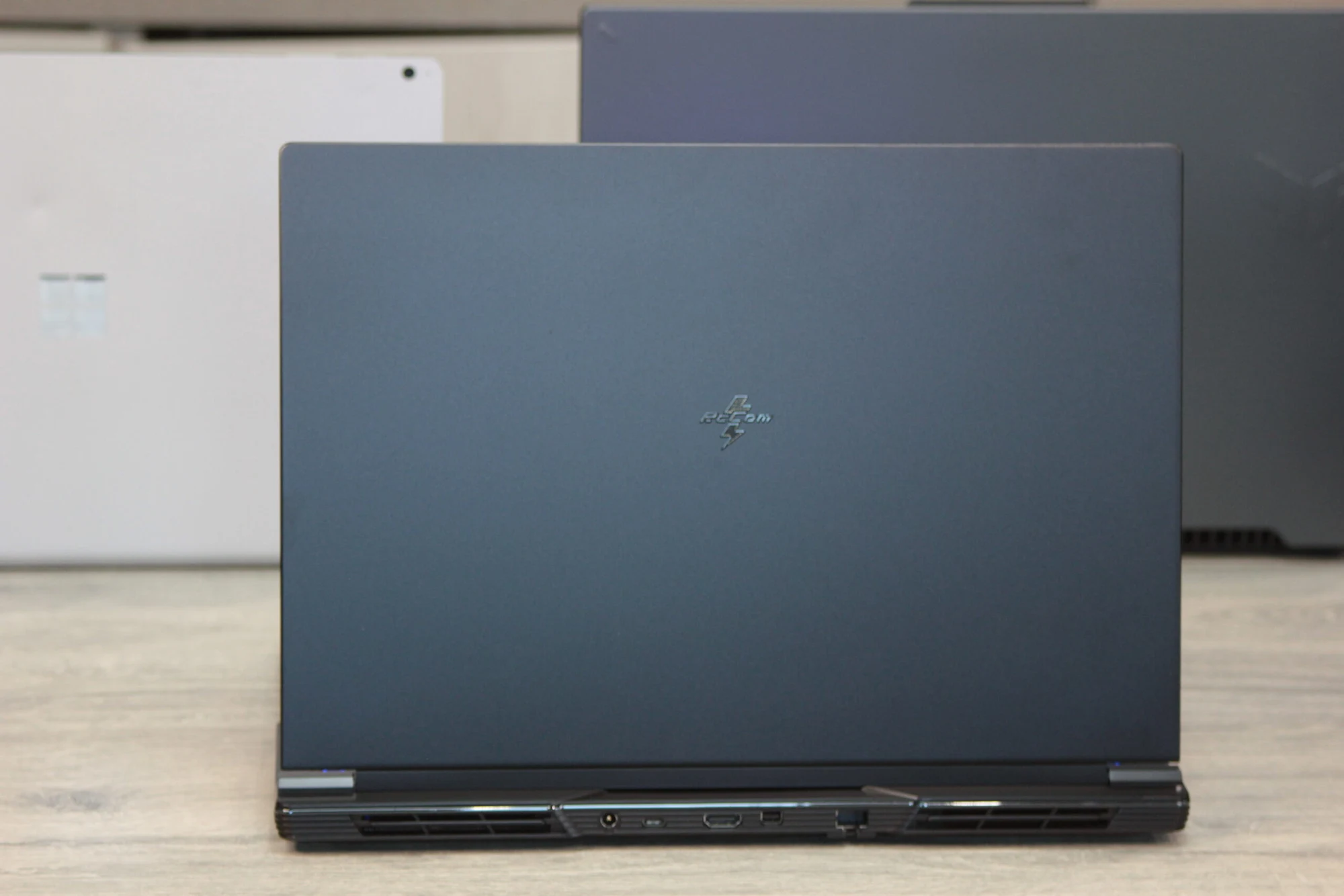 Nou! PcCom Legend | i9-14900HX | 16GB | 512GB | RTX 4070 | 16.0″ 165Hz — miniatură 10