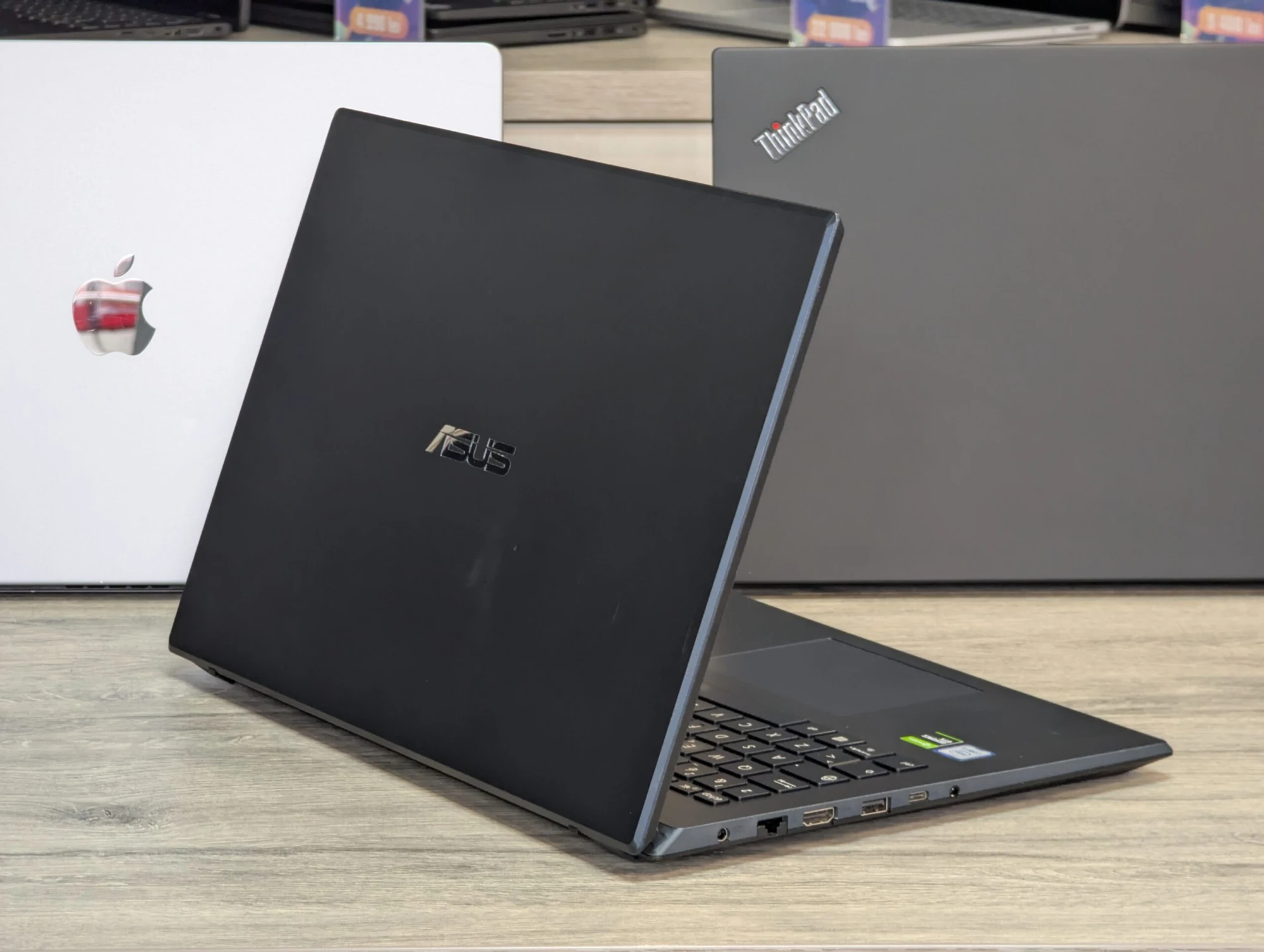 ASUS VivoBook Gaming X571GT | i5-9300H | 16GB | 512GB SSD | GTX 1650 4GB | 15.6″ Full HD 144Hz — miniatură 8