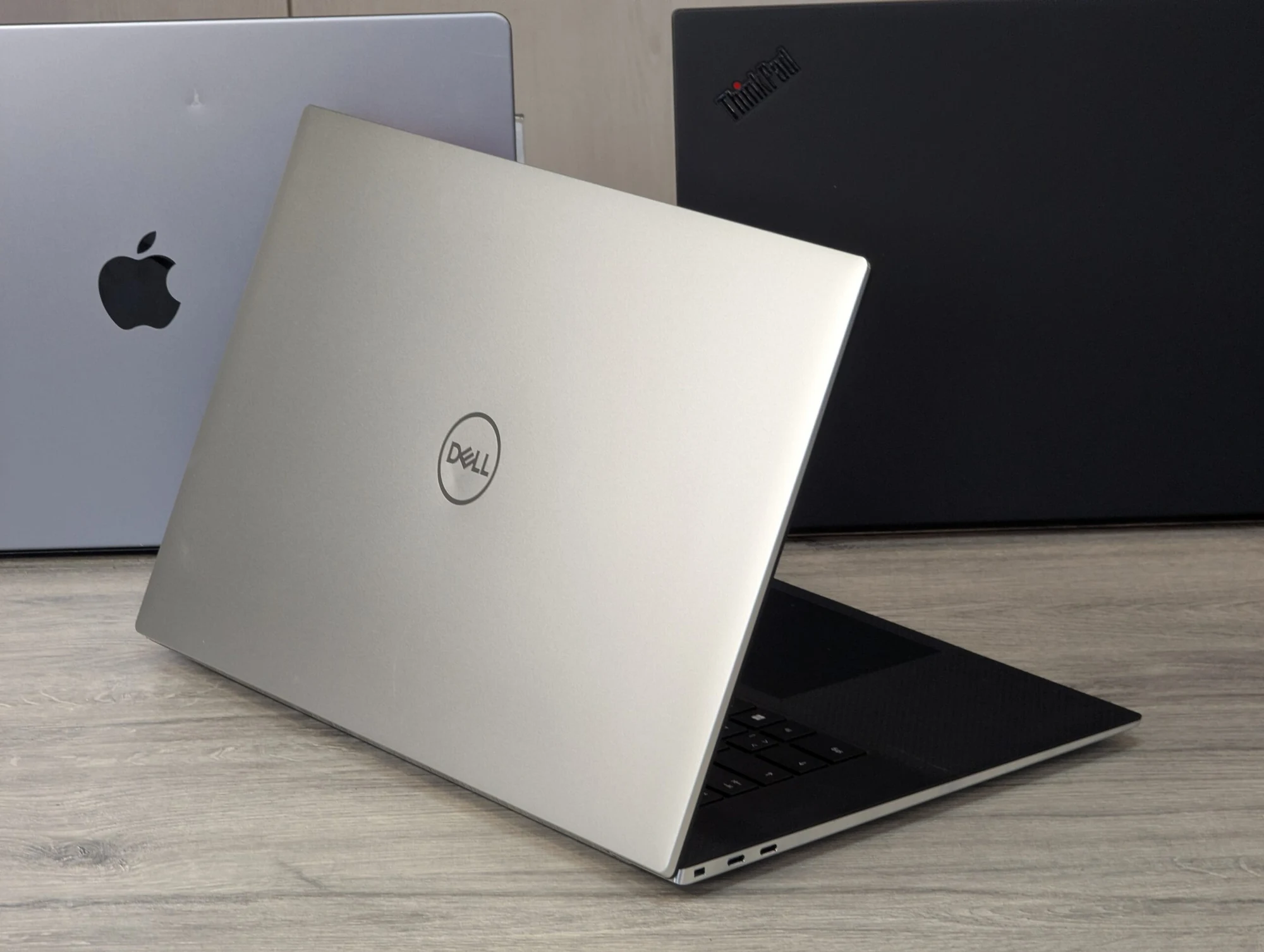 Dell XPS 17 9730 | Core i7-13700H | 16GB DDR5 | 1TB SSD | GeForce RTX 4050 6GB | 17.0″ 4K UHD+ — miniatură 9