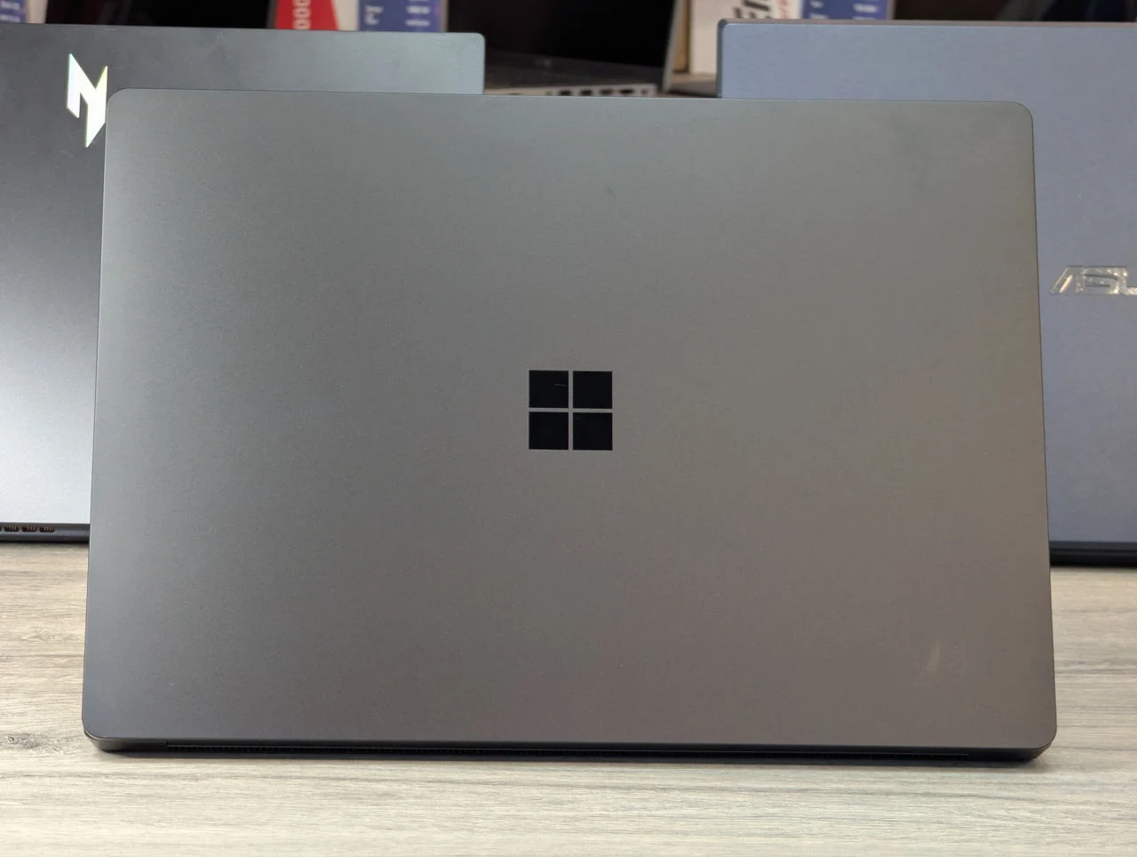 Microsoft Surface Laptop 4 | AMD Ryzen 7 Surface Edition | 16GB RAM | 512GB | 15.0″ 2.5K Touch — miniatură 4
