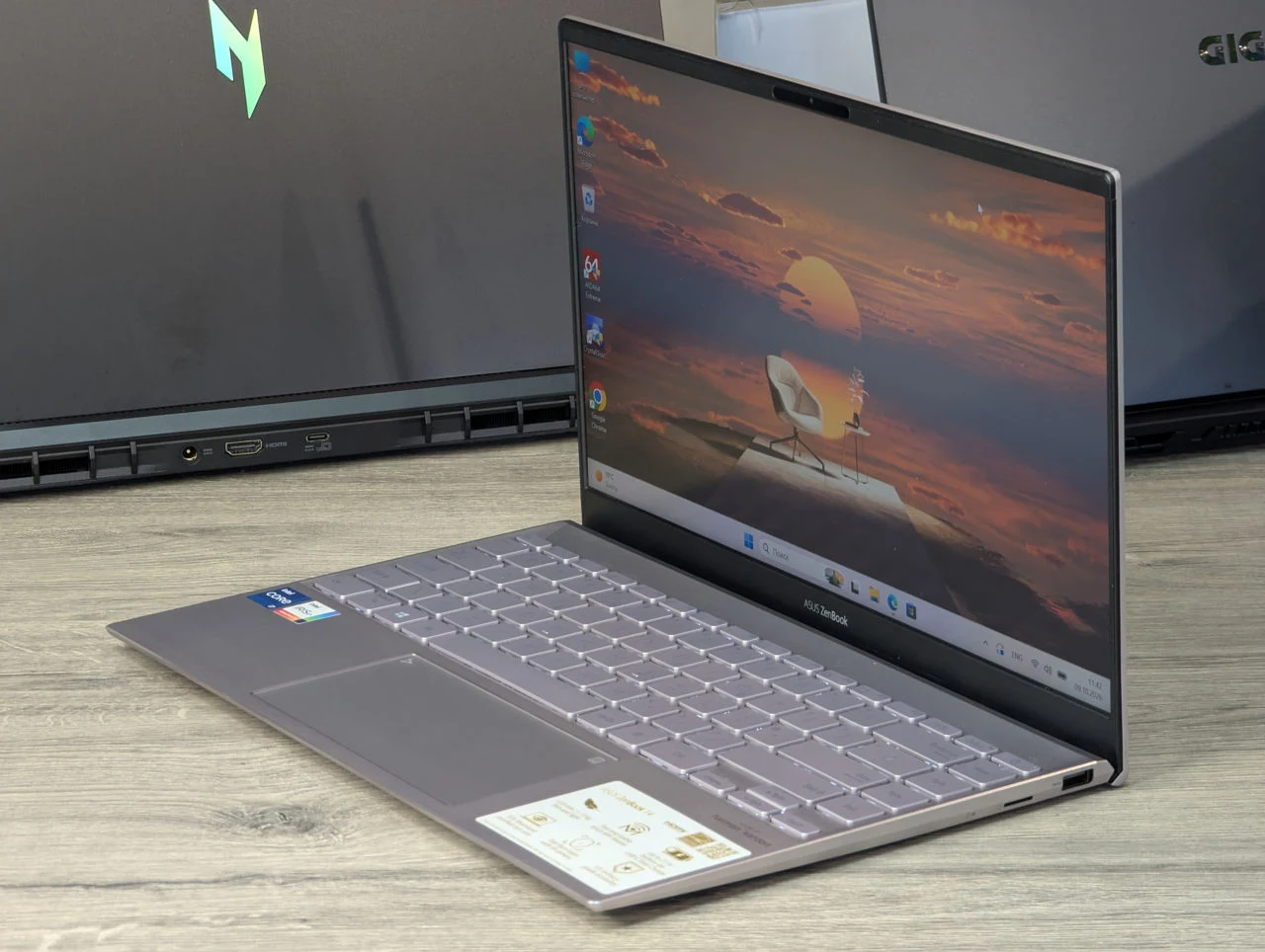 Ca nou! ASUS ZenBook 14 UX425EA | i7-1165G7 | 16GB Ram | 512GB | 14″ — miniatură 4