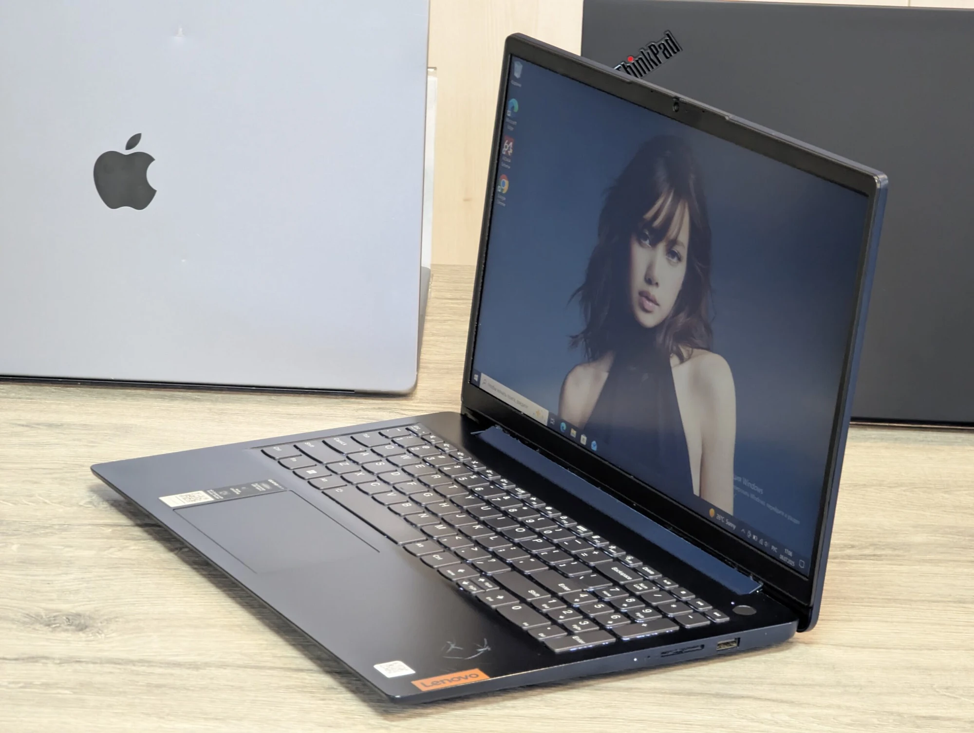 Lenovo IdeaPad 3 | Intel i7 1255U | 12GB | 256GB | 15.6″ FHD — miniatură 5