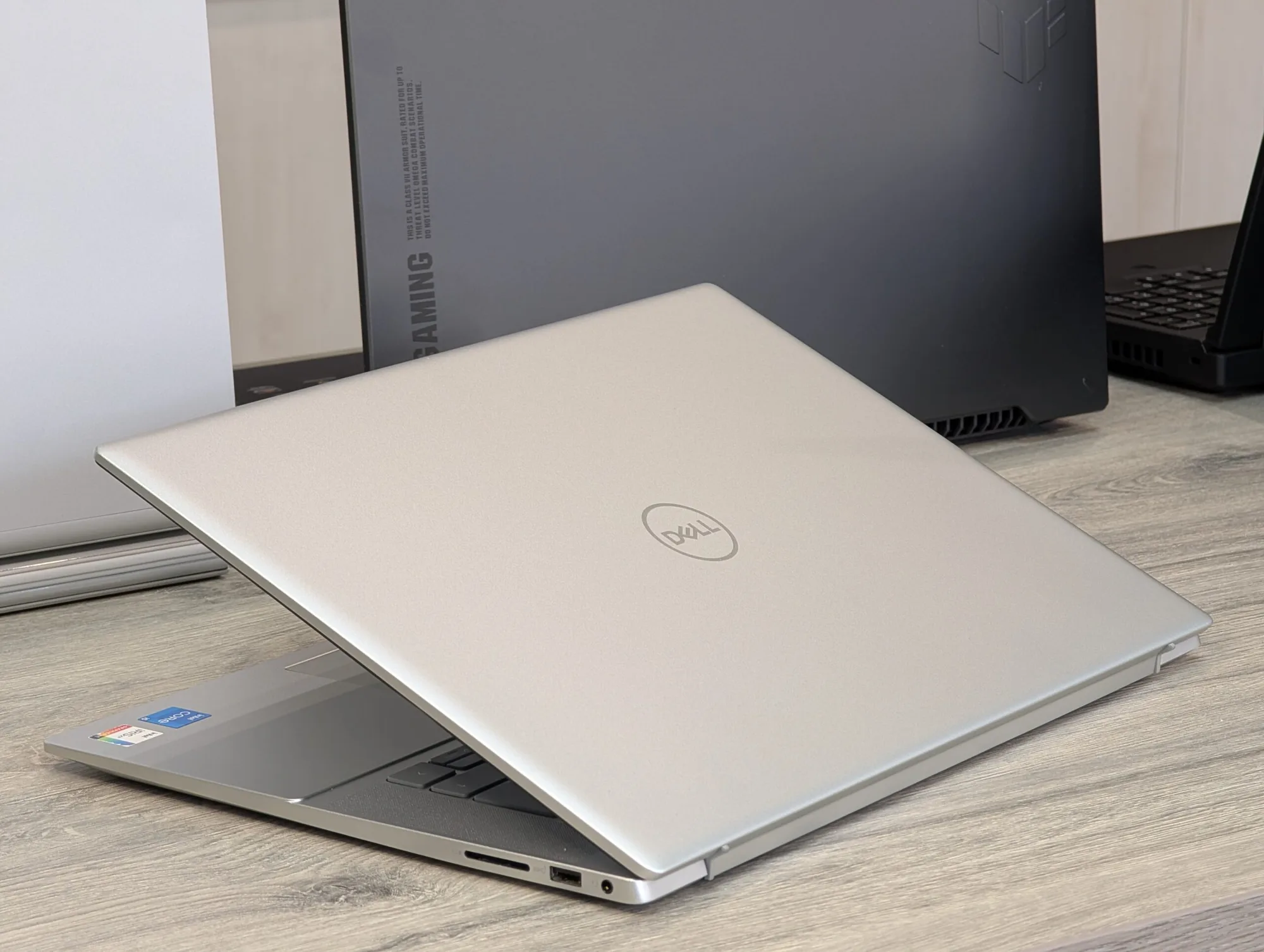 Dell Inspiron 16 | i5-1335U | 16GB | 512GB | Iris Xe Graphics | 16.0″ — miniatură 13