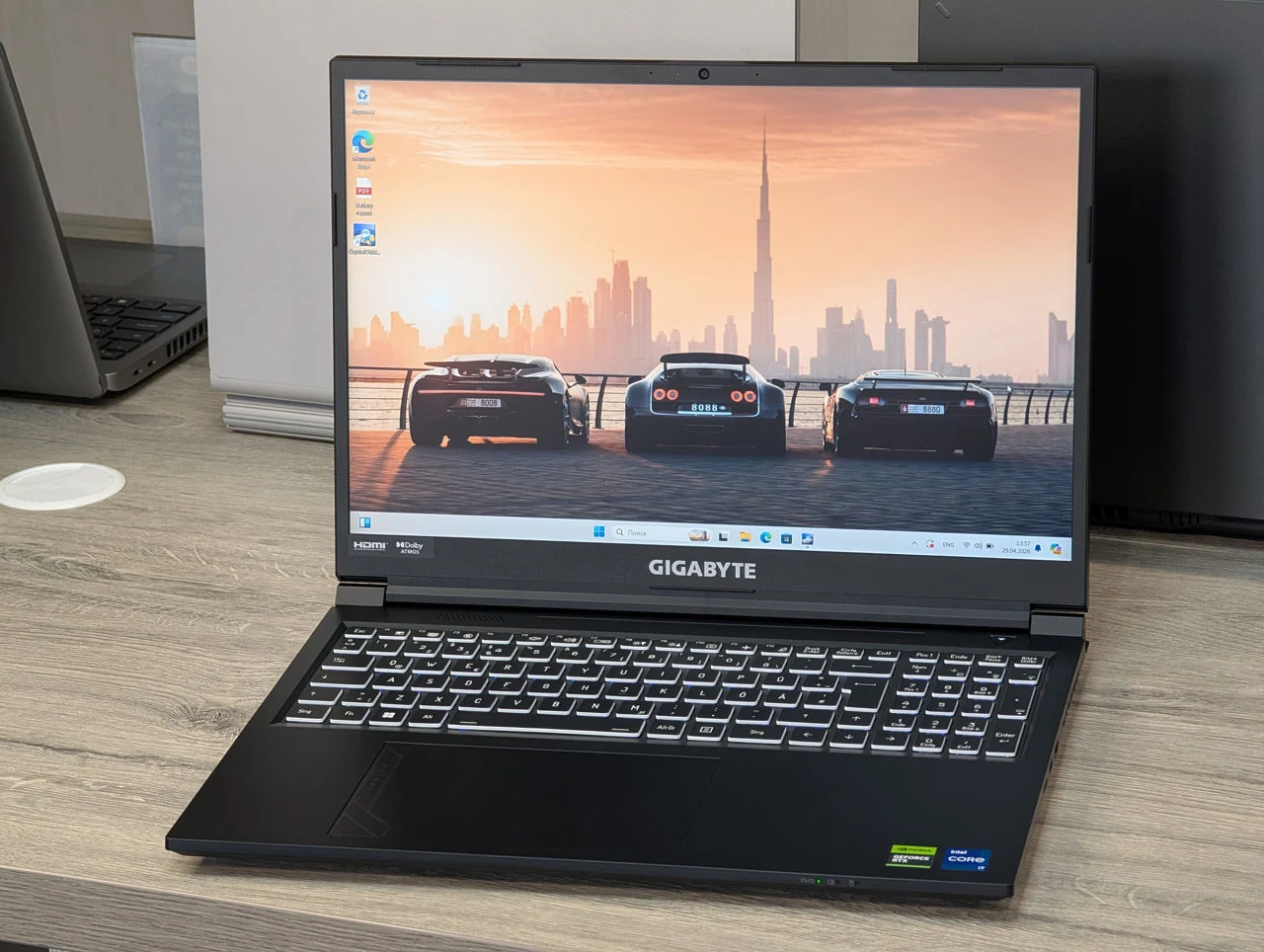 Gigabyte G6 MF | i7 13620H | 16GB | 1TB | RTX 4050 | 16.0″ 165Hz — miniatură 8