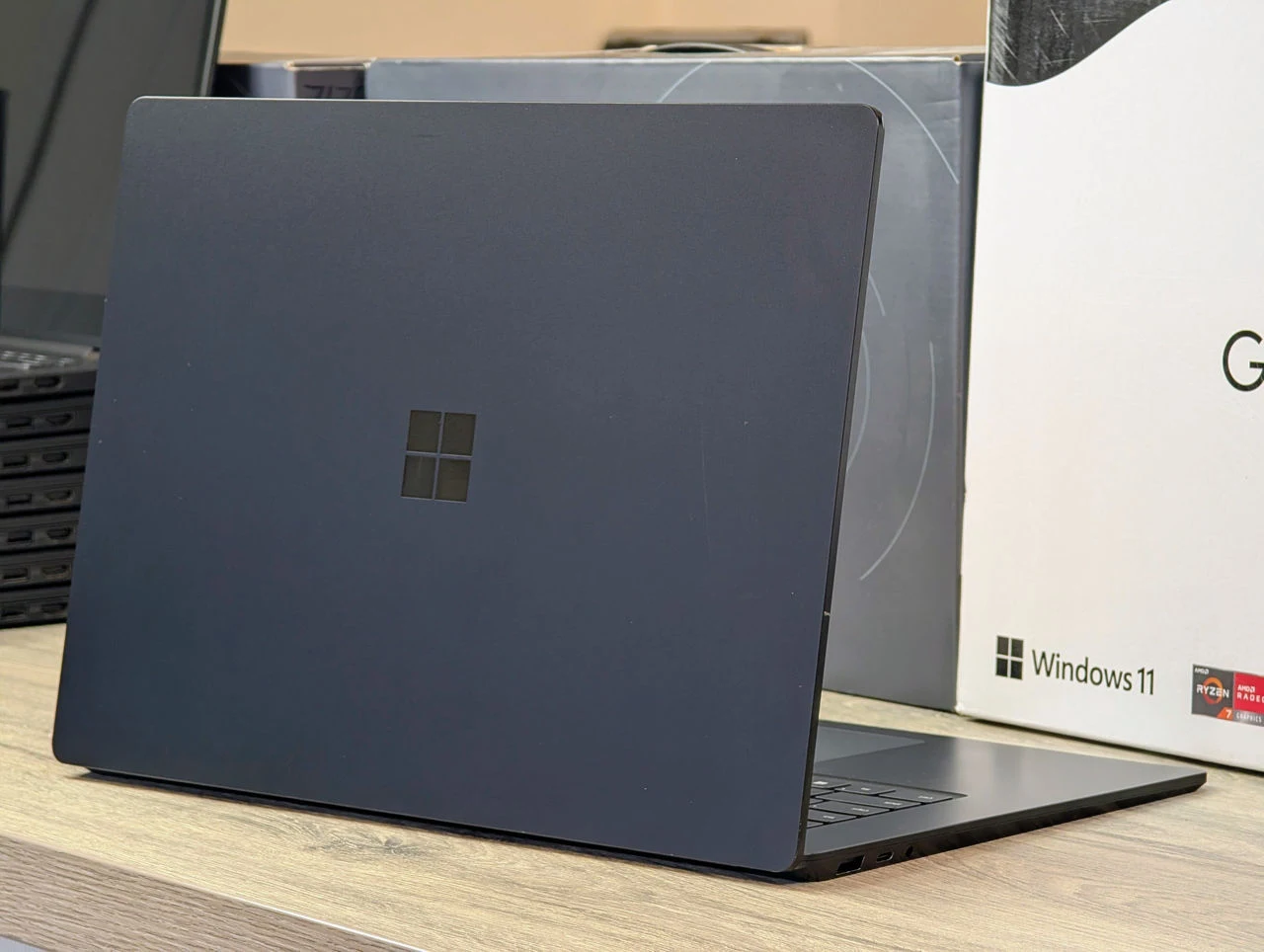 Microsoft Surface Laptop 5 | i7-1265U | 16GB Ram | 512GB | 15″ Touch — miniatură 10