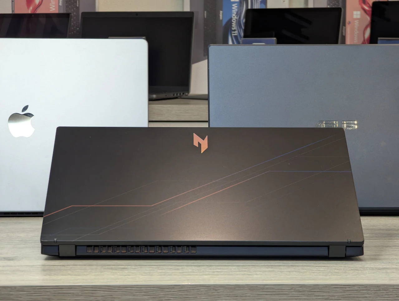 Acer Nitro V 15 | i7-13620H | RTX 5050 | 32GB | 1TB | 15.6″ FHD 165Hz — миниатюра 11