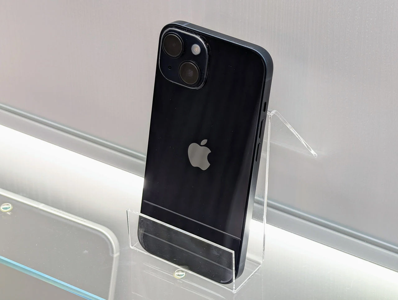 IPhone 14 | A15 Bionic | 6GB | 256GB | 6.1″ Retina | Midnight | Dual eSIM — miniatură 3