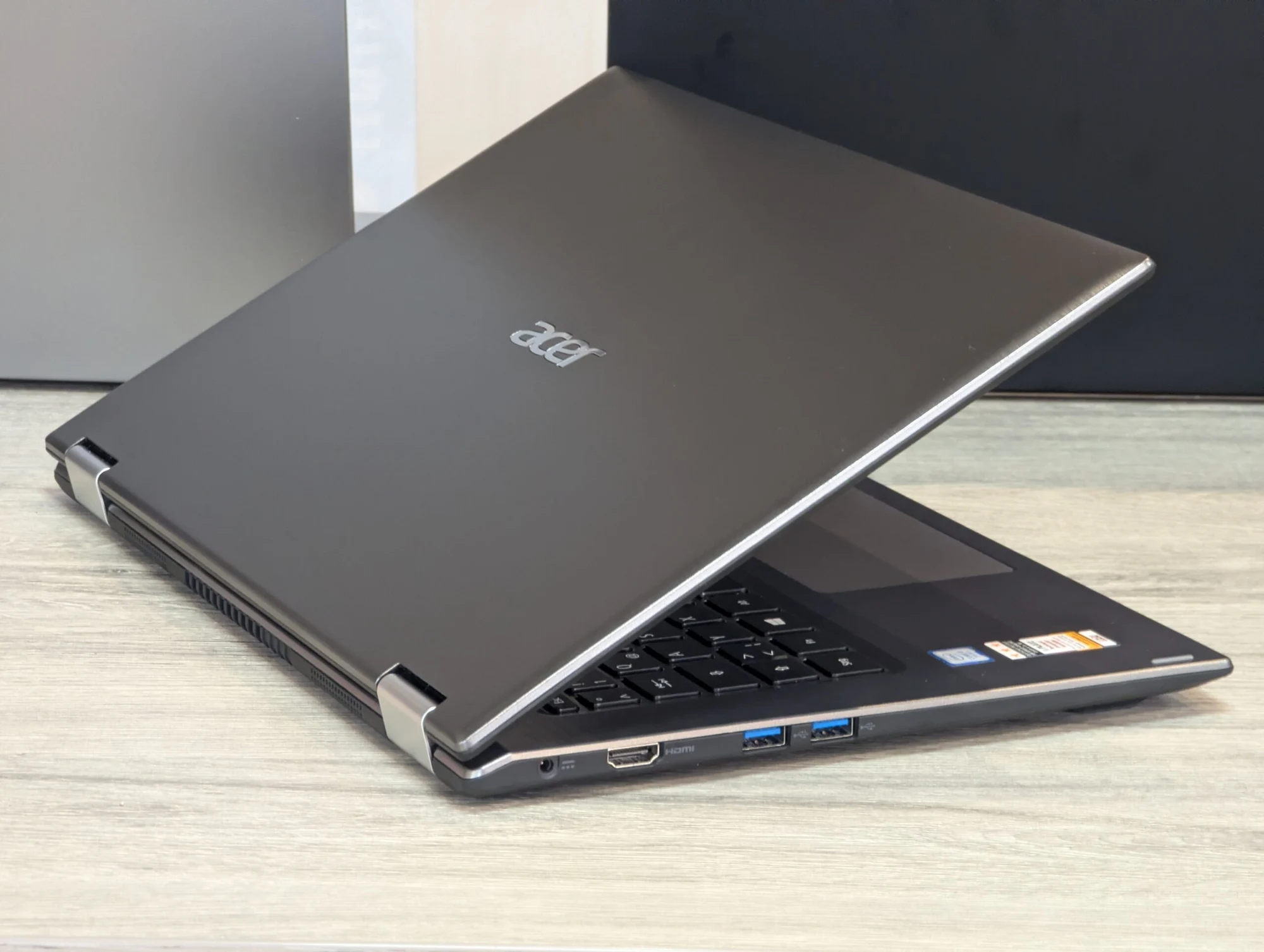 Nou! Acer Spin 3 | Intel Core i3-7130U | 4GB | 128GB SSD | Intel HD 620 | 14.0″ FHD — miniatură 11