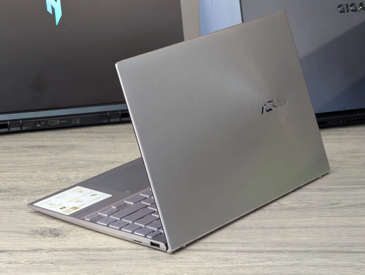 Ca nou! ASUS ZenBook 14 UX425EA | i7-1165G7 | 16GB Ram | 512GB | 14″ — miniatură 8