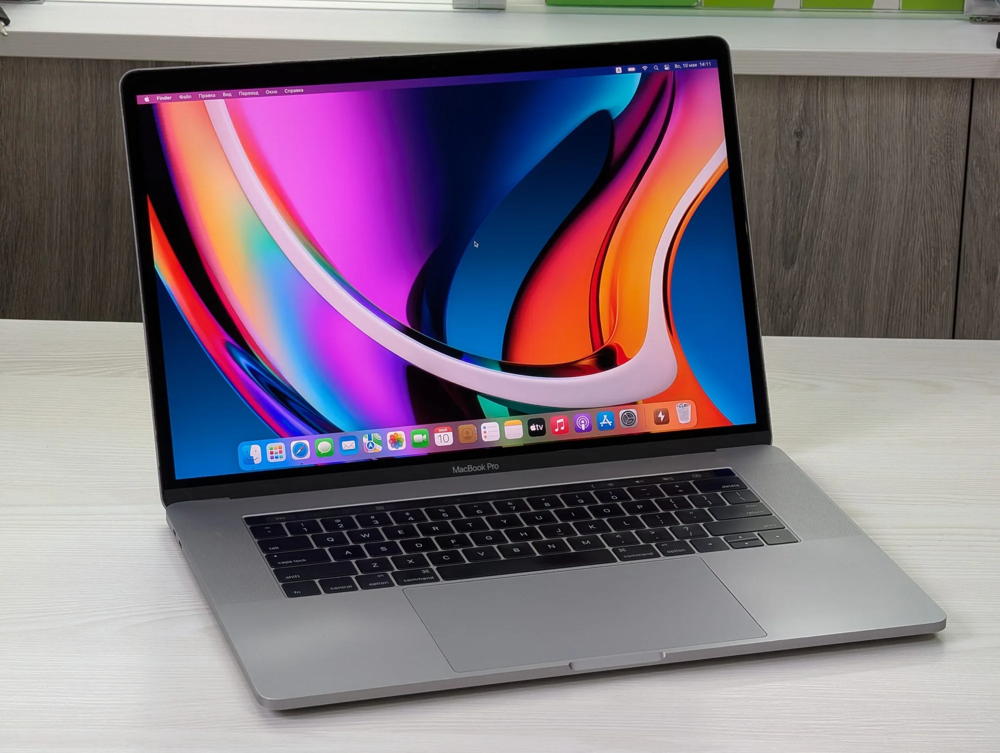 MacBook Pro 15 2016 | Core i7 | 16GB | 512GB | Radeon Pro 455 | Retina Display — miniatură 10