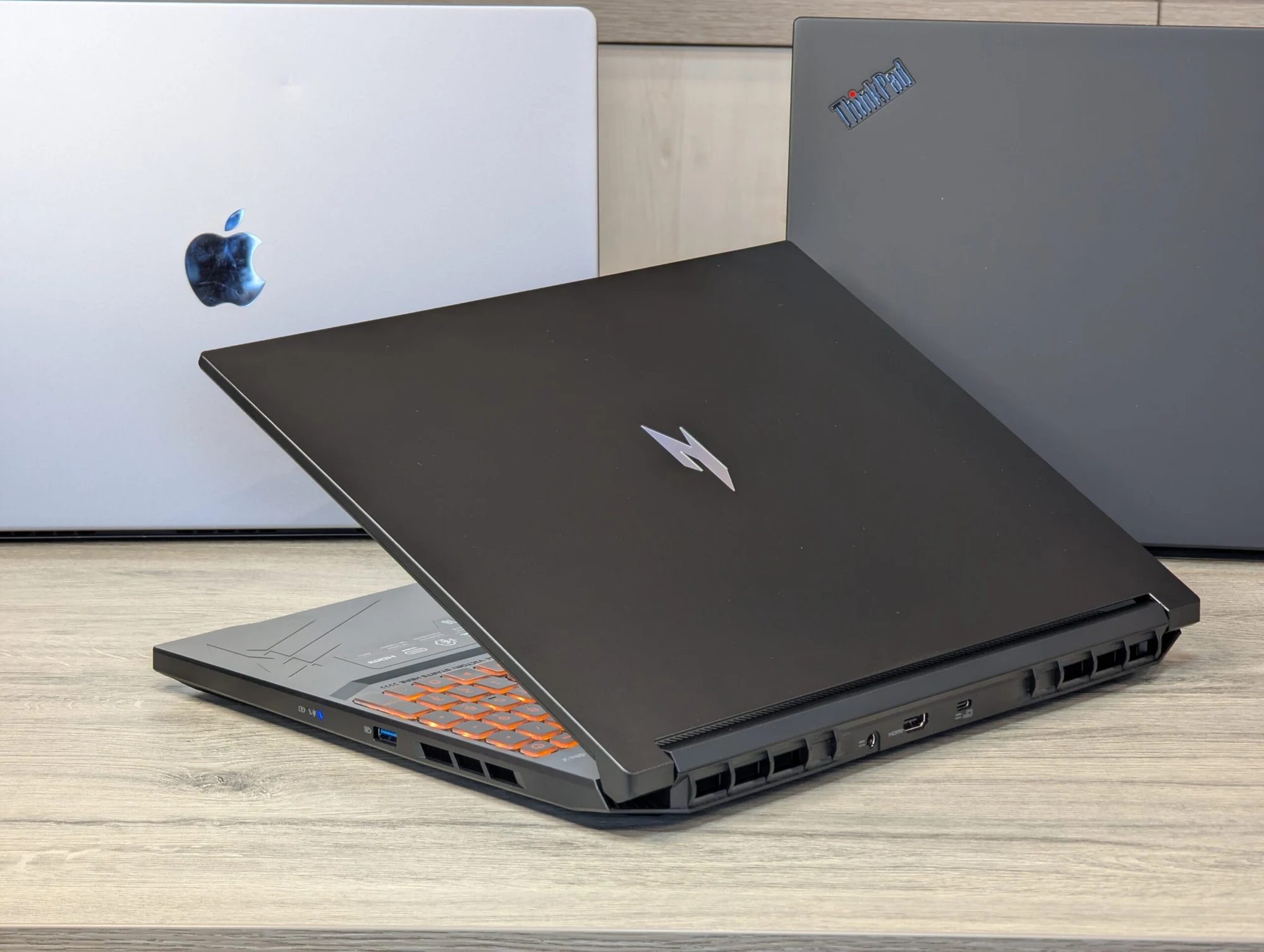 Nou! Acer Nitro V 16 | Ryzen 7 8845HS | 16GB | 1TB | RTX 4060 | 16.0″ 165Hz — miniatură 10