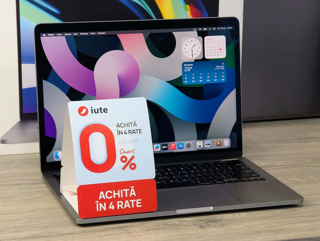 Apple MacBook Pro 13 (2020) | Apple M1 | 16GB RAM | 256GB SSD | 13.3″ — vedere 2
