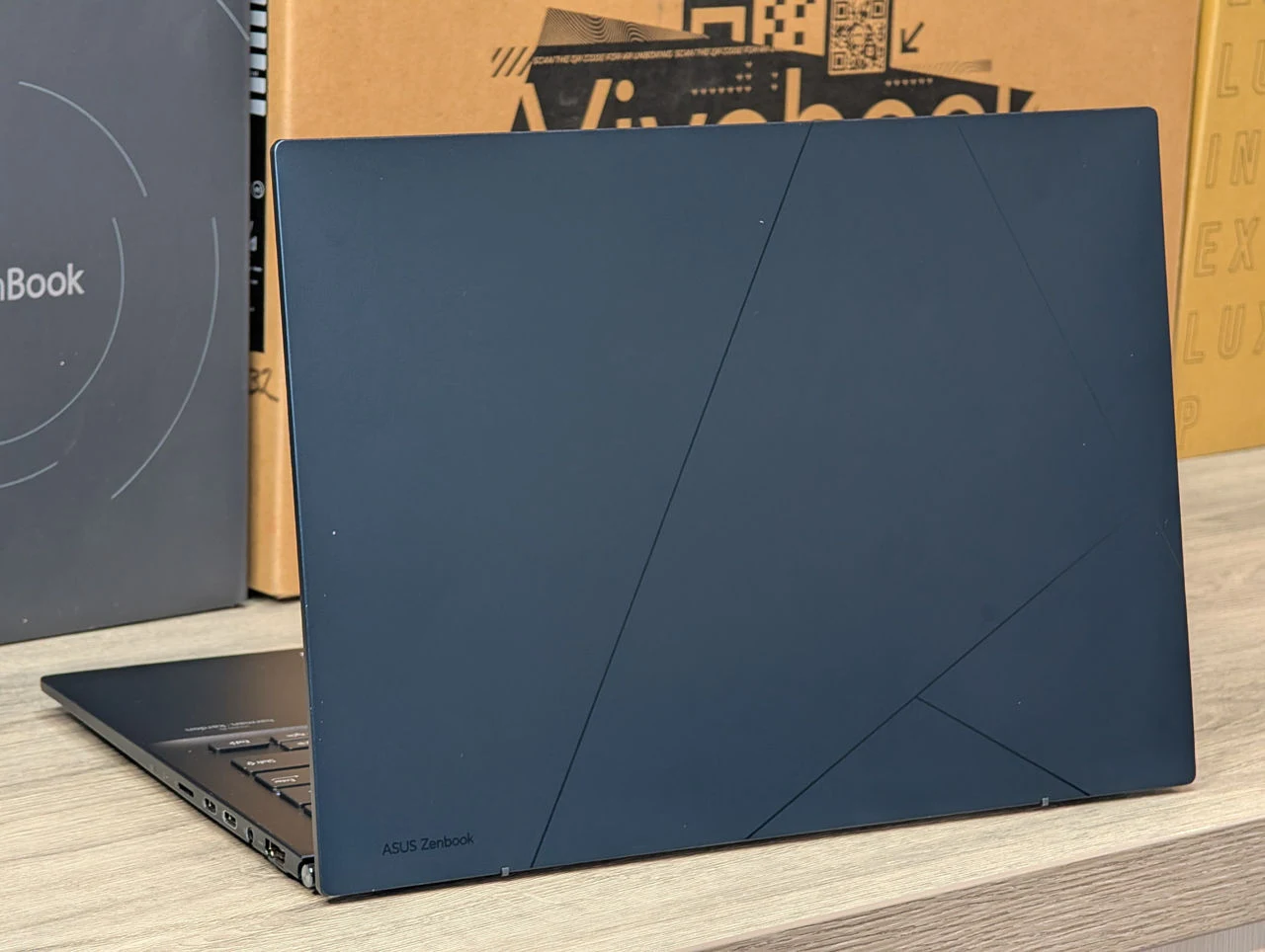 Asus Zenbook UX340 | Intel i5 1240P | 8GB | 512GB | 14″ 2K 90Hz — miniatură 12