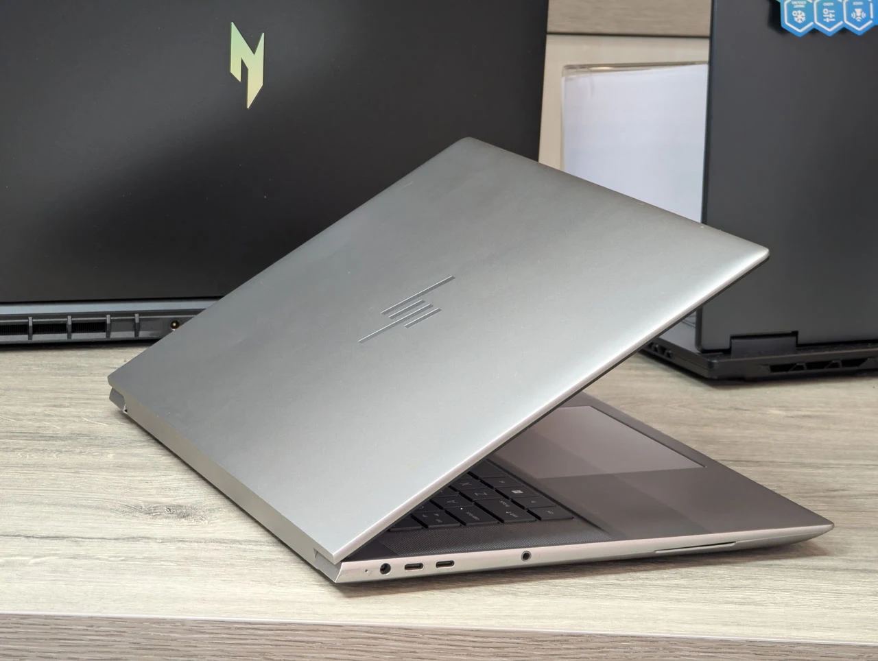 HP ZBook Studio 16 G11 | Intel Core Ultra 7 165H | 16GB DDR5 | 1TB SSD | RTX 2000 Ada — miniatură 12