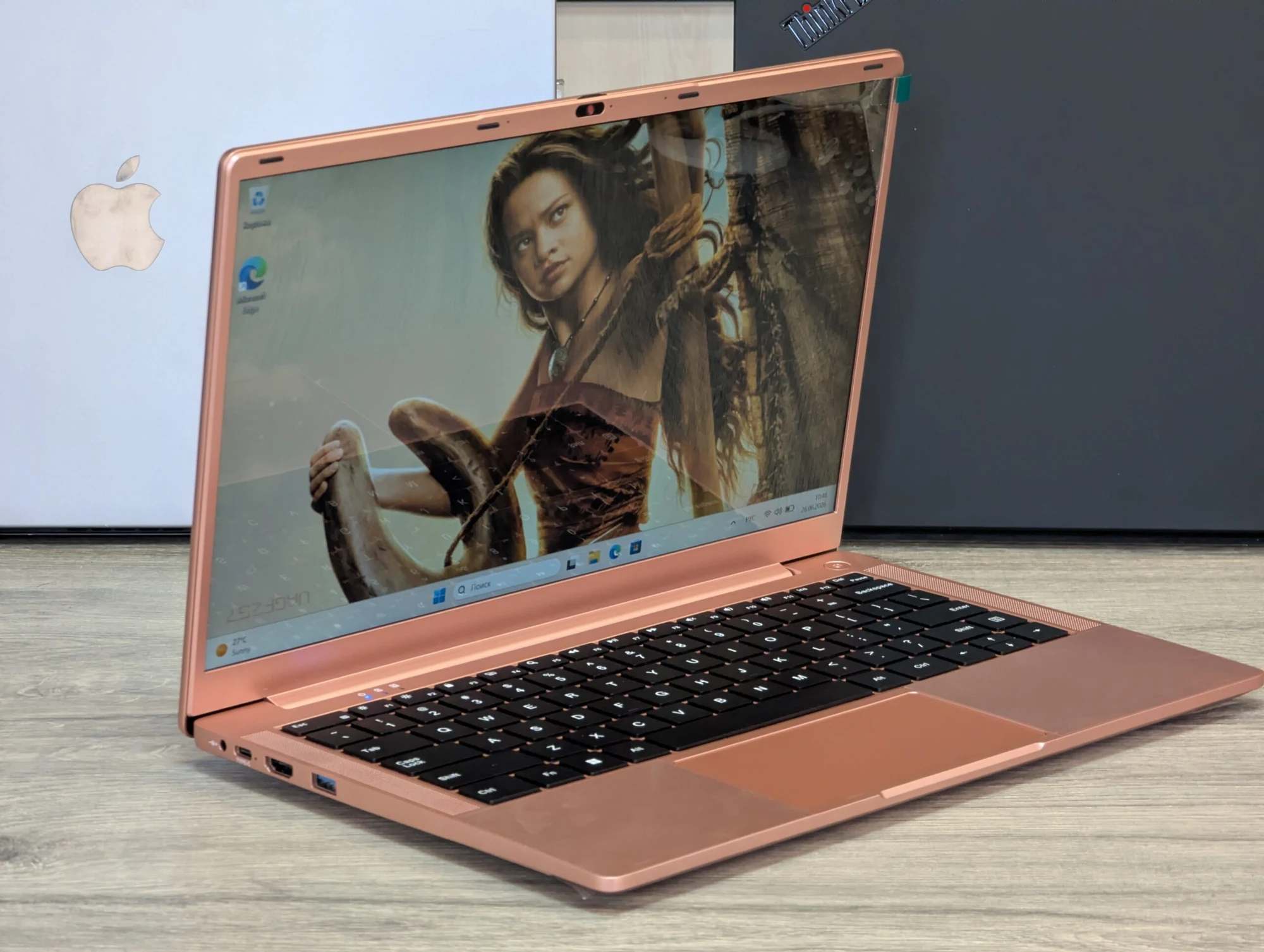 Новый! Ruzava RK70 Rose Gold | Intel Celeron N5095A | 8GB | 256GB SSD | Intel UHD | 14.0″ Full HD — миниатюра 5