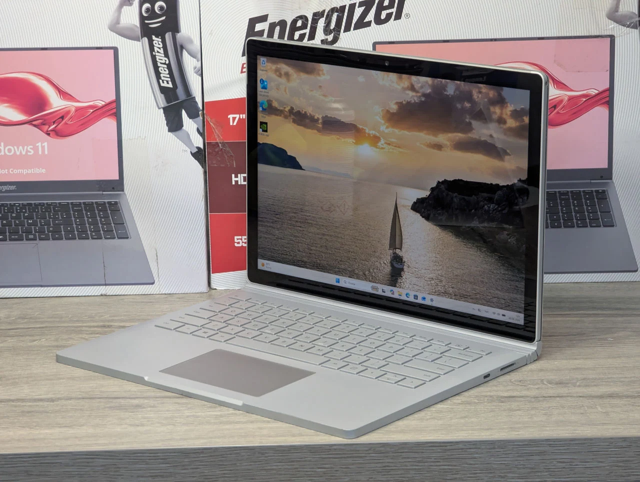 Microsoft Surface Book 3 13.5″ Touch | i7-1065G7 | 16GB | 256GB | GTX 1650 — miniatură 4