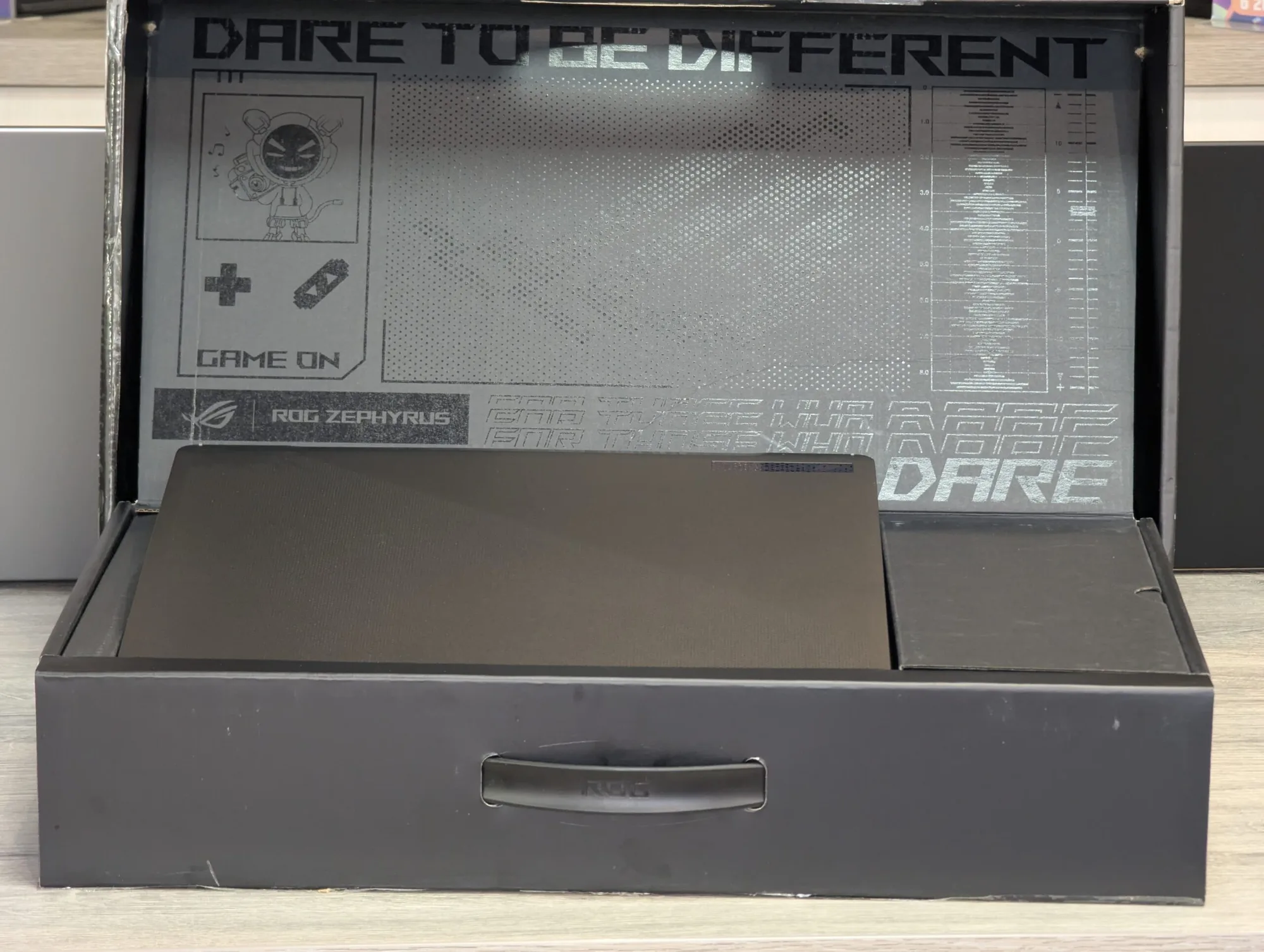 ASUS ROG Zephyrus G14 | Ryzen 7 6800HS | 16GB | 512GB SSD | Radeon RX 6700S 8GB | 14.0″ 144Hz — miniatură 16