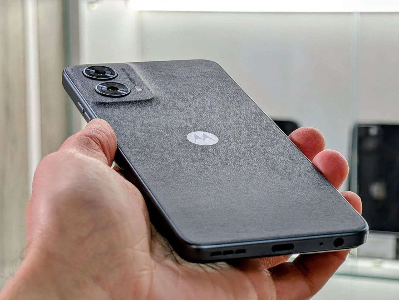 Nou! Motorola Moto G 5G (2024) | Snapdragon 4 Gen 1 | 6GB | 128GB | 6.6″ 120Hz | Charcoal | Dual SIM — miniatură 10