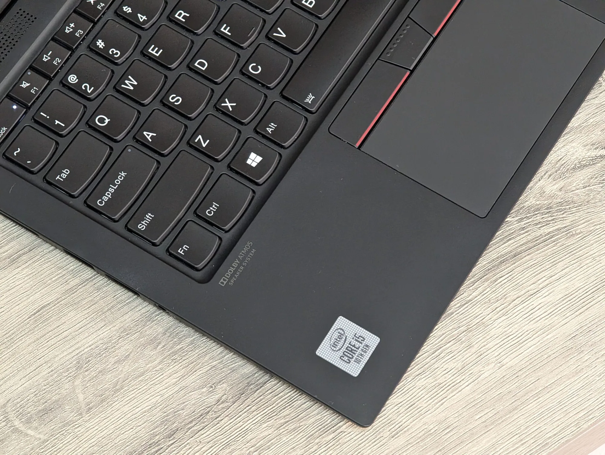 Lenovo ThinkPad X1 Carbon Gen 8 | i5 10210U | 16GB | 256GB | Intel UHD | 14.0″ FHD — miniatură 8