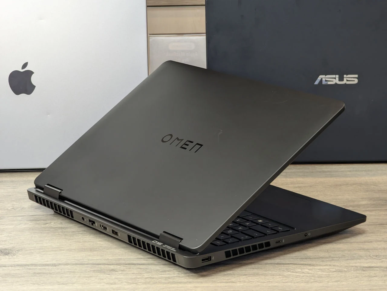 Nou! HP OMEN 16 | Ryzen 9 8940HX | 16GB | 1TB | RTX 5070 | 16.0″ — miniatură 9