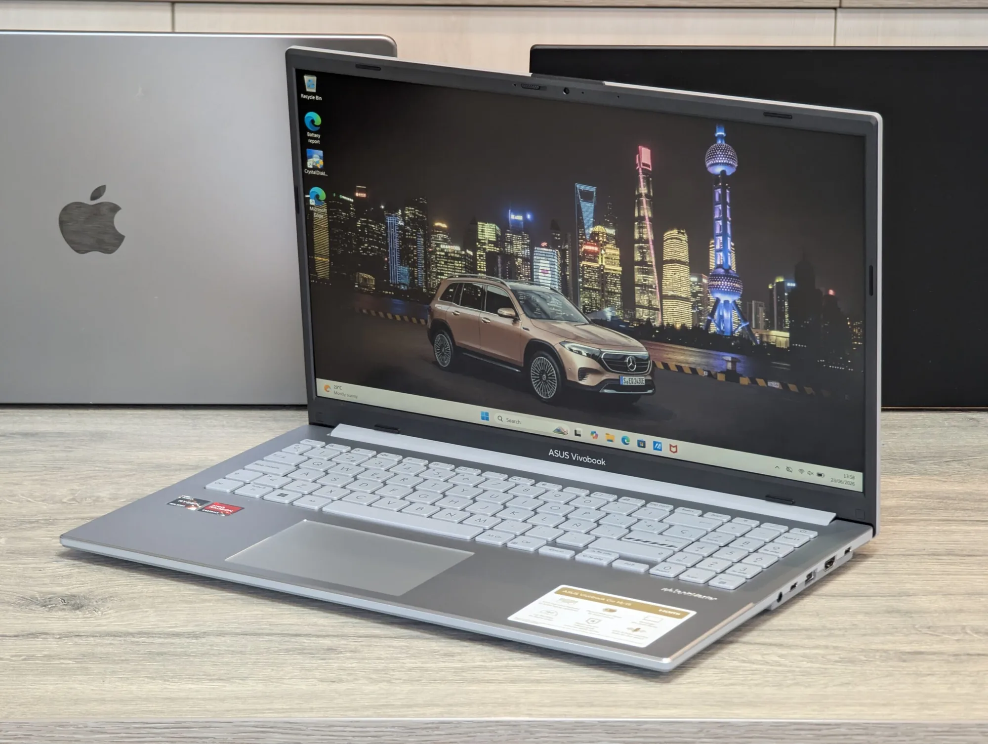 Nou! ASUS Vivobook 15 | Ryzen 5 7520U | 16GB | 512GB | AMD Radeon Graphics | 15.6″ Full HD — miniatură 6