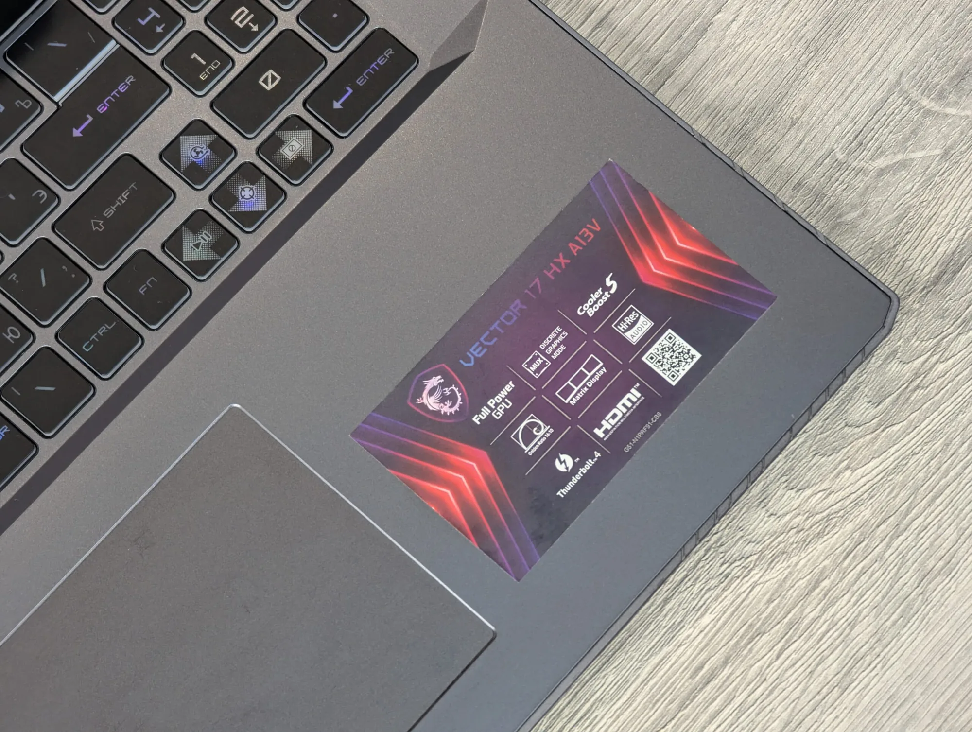 MSI Vector 17 HX | i9-13980HX | 32GB | 1TB | RTX 4080 | 17.3″ 240Hz — miniatură 11