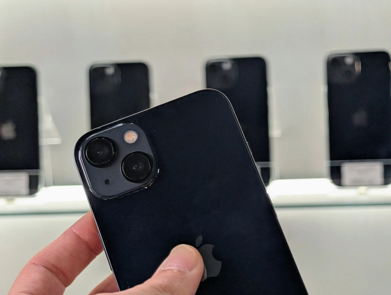 IPhone 13 | A15 Bionic | 4GB | 128GB | 6.1″ Retina | Midnight | Dual SIM — miniatură 6