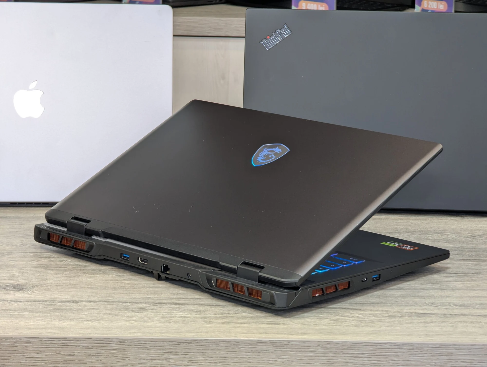 Nou! MSI Crosshair 17 HX | Ryzen 9 8940HX | 16GB | 1TB | RTX 5070 | 17.3″ 240Hz — miniatură 10