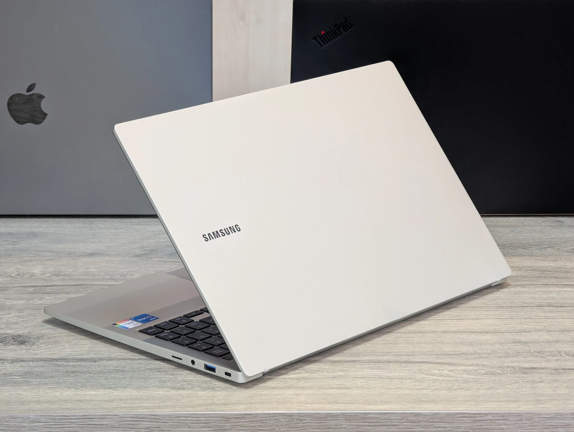Nou! Samsung Galaxy Book | Core i5-1135G7 | 8GB | 512GB | Intel Iris Xe Graphics | 15.6″ Full HD — miniatură 10
