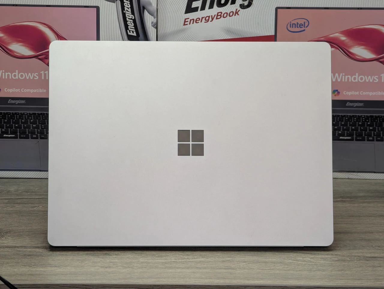 Microsoft Surface Laptop 4 | AMD Ryzen 5 | 16GB | 256GB | AMD Radeon | 13.5″ Touch — miniatură 6