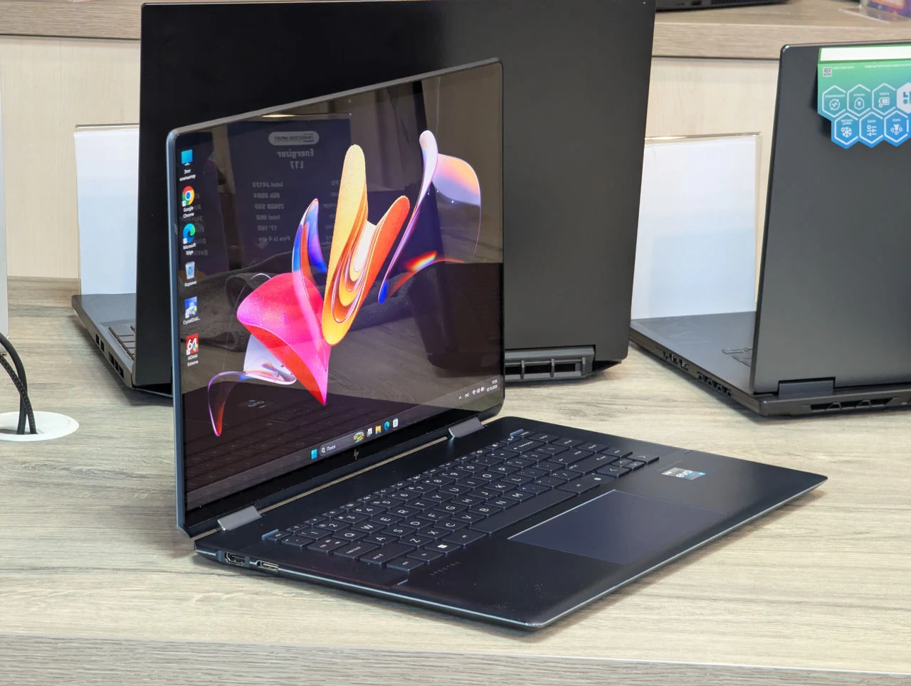 HP Spectre x360 16 | Intel Core i7-12700H | 16GB | 1TB | 16.0″ 3K+ Touch 360° — miniatură 5