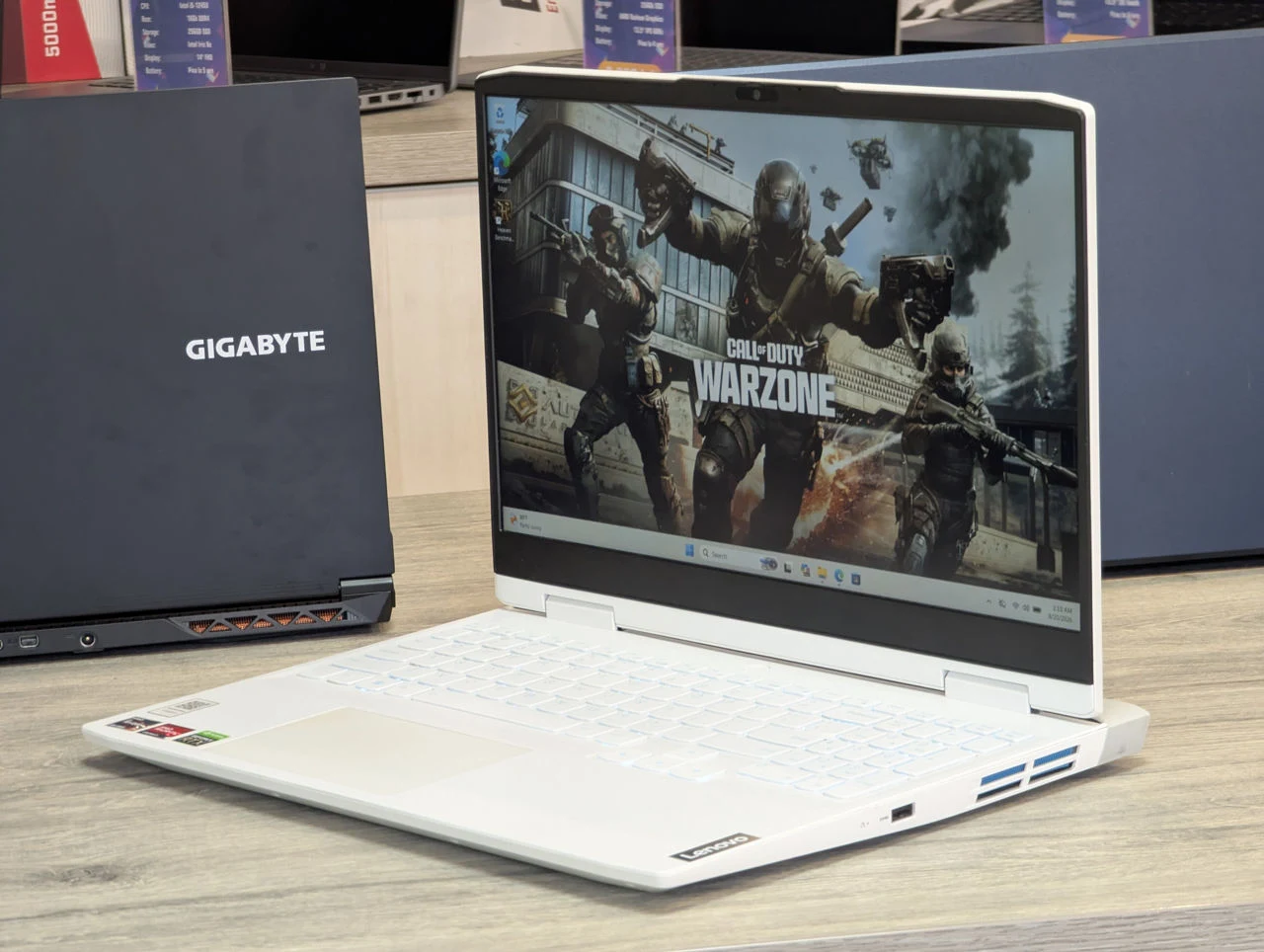 Lenovo IdeaPad Gaming 3 | Ryzen 7 6800H | RTX 3050 Ti | 16GB | 512GB | 15.6″ FHD 120Hz — miniatură 3