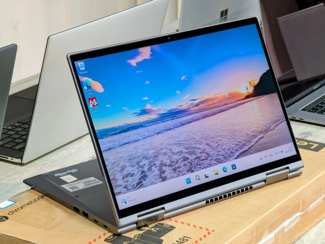 ThinkPad X1 Yoga Gen 4 | Intel i7 8665U | 16GB | 256GB | 14″ 2K Touch — miniatură 8