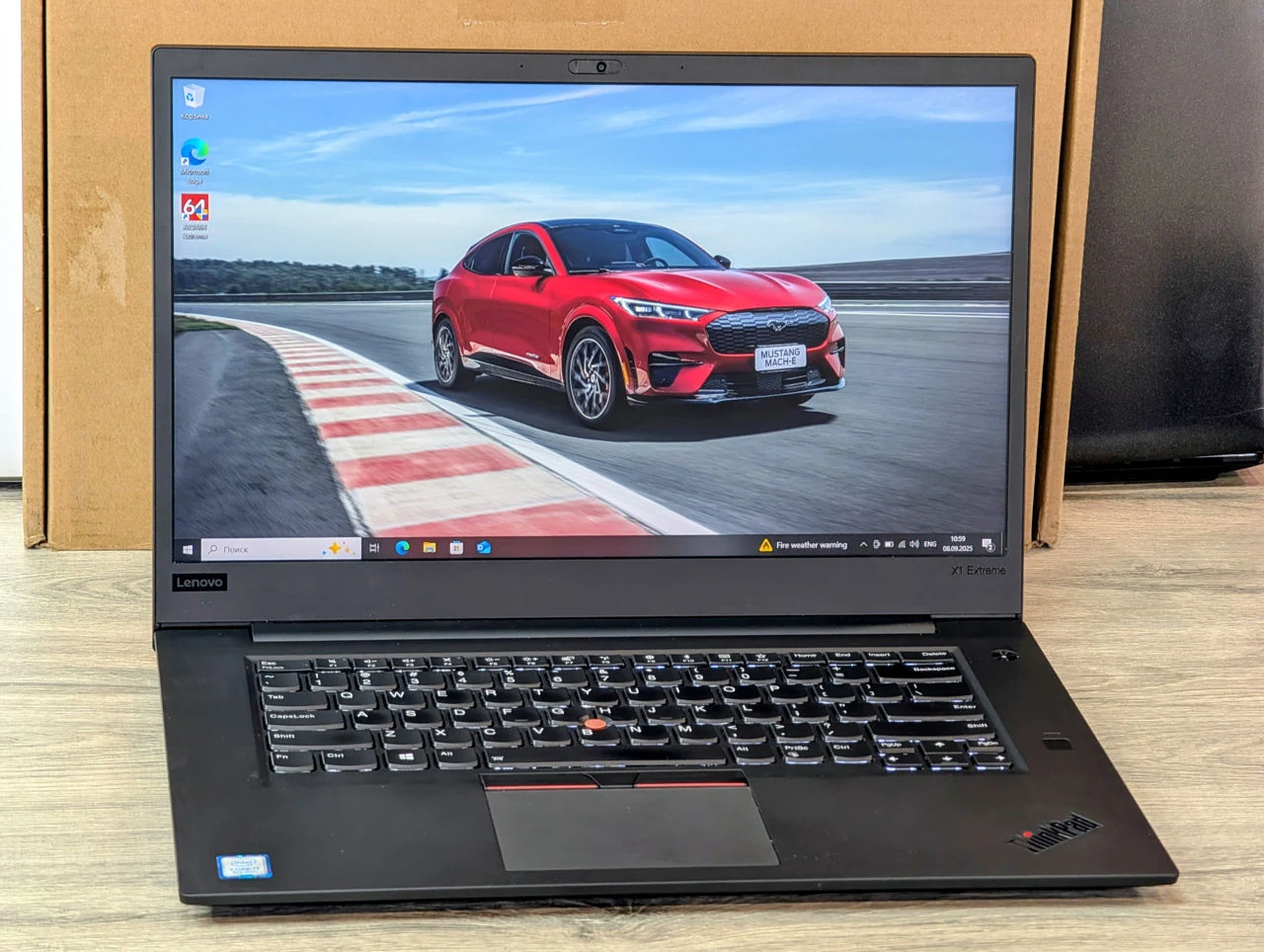 Lenovo ThinkPad X1 Extreme Gen 1 | i7-8750H | 16GB | 256GB | GTX 1050 Ti 4GB | 15.6″ FHD — miniatură 3