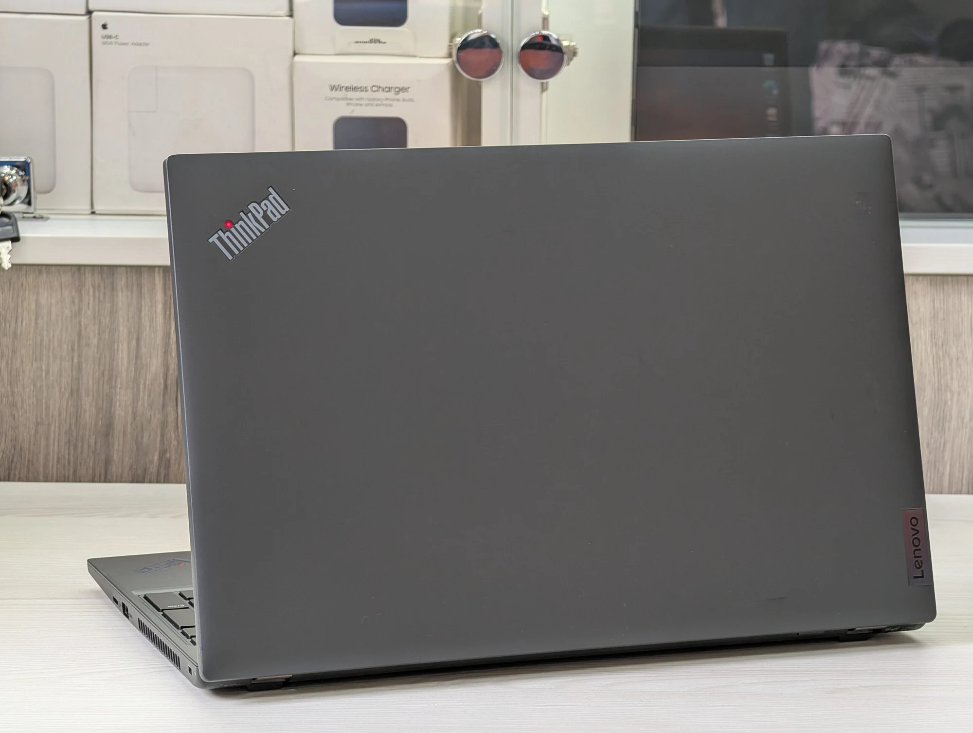 Lenovo ThinkPad L15 Gen 4 | i7-1355U | 32GB | 1TB | Intel UHD Graphics | 15.6″ FHD — miniatură 5
