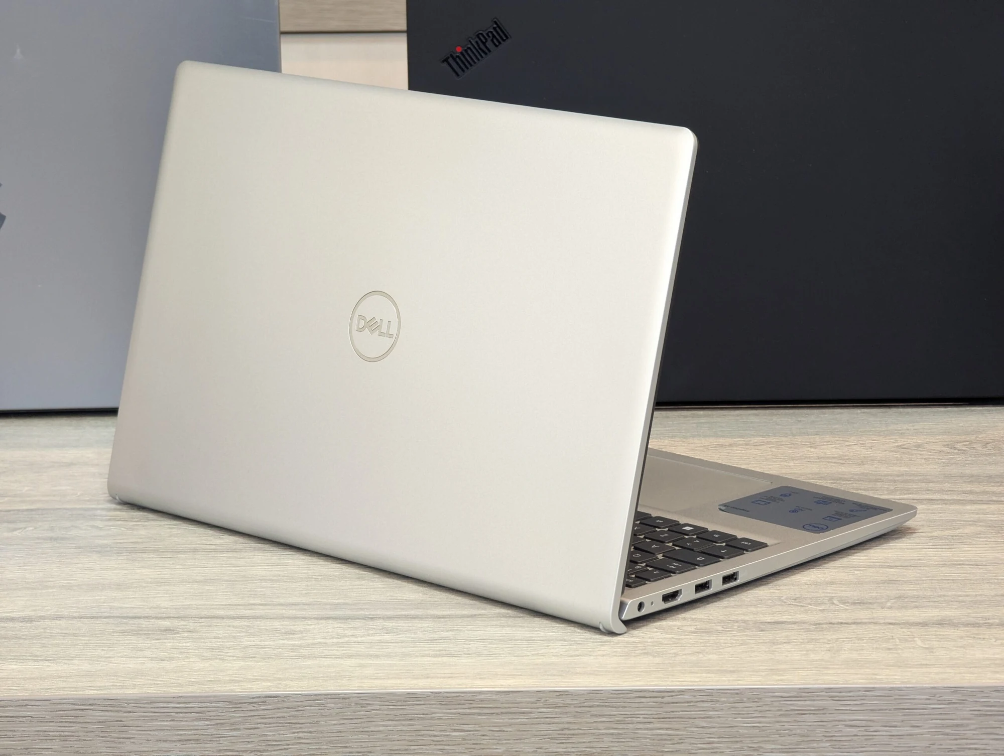 Dell Inspiron 15 3520 | i5-1235U | 16GB | 256GB | Intel Iris Xe | 15.6″ — miniatură 7