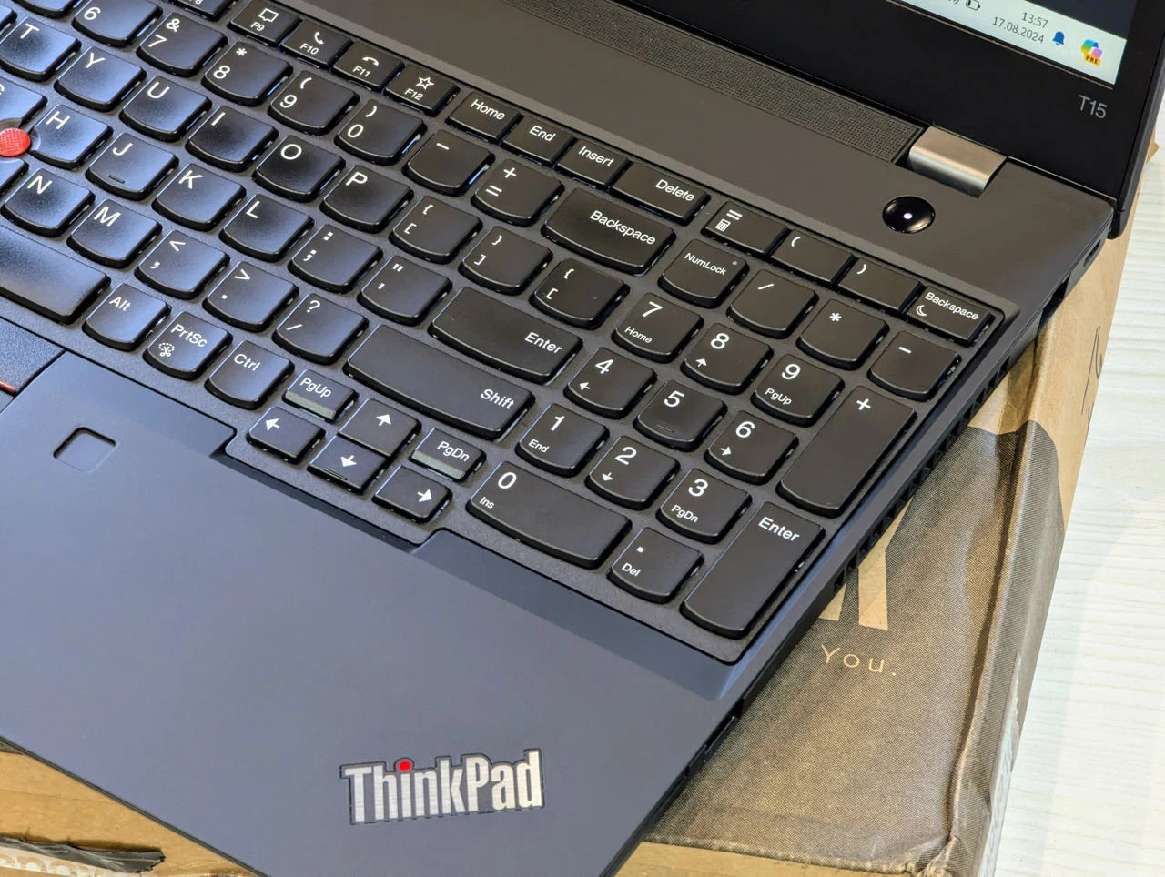 Lenovo ThinkPad T15 | i5 10310U | 16GB | 512GB | 15.6″ IPS — miniatură 8