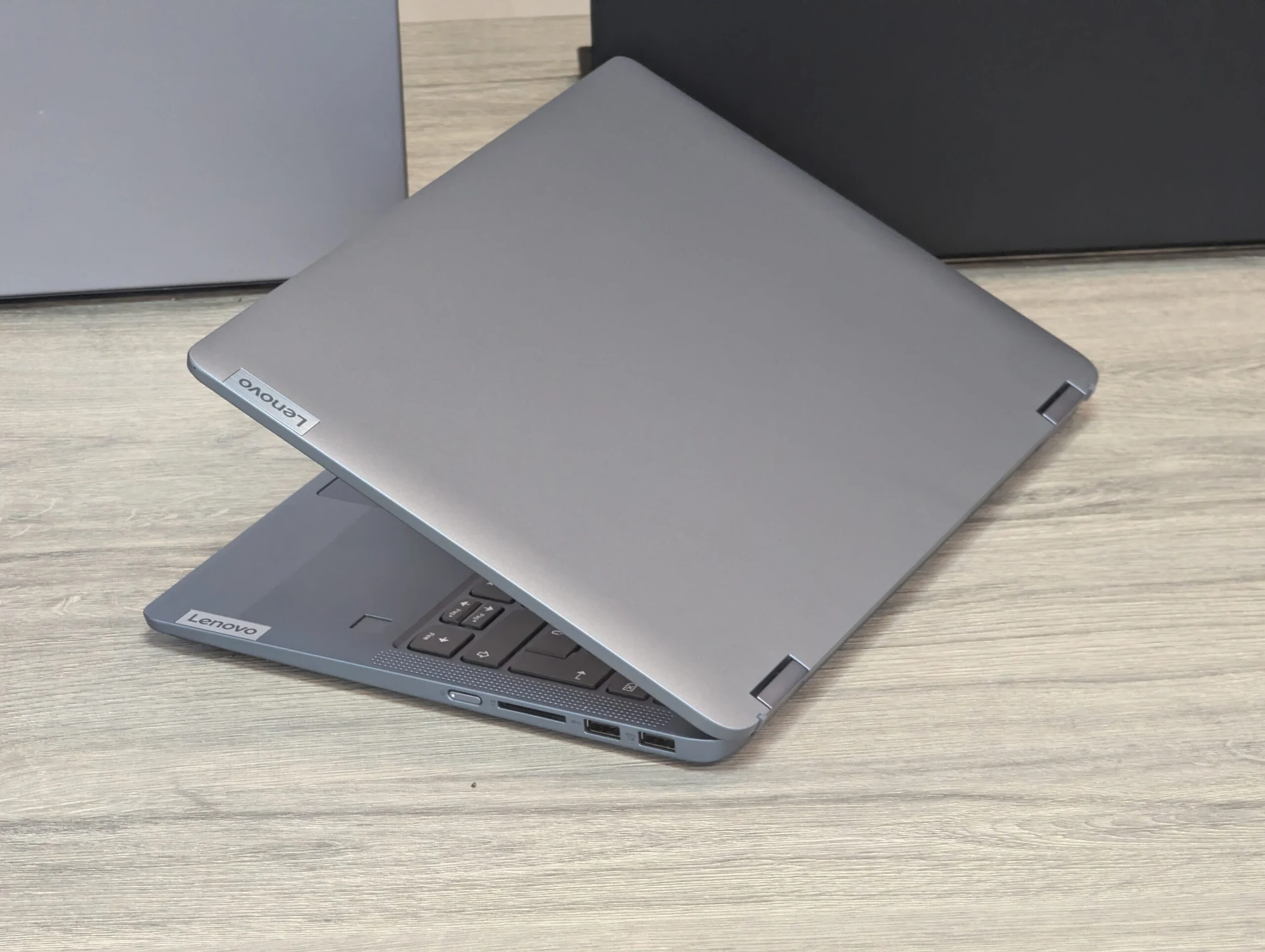 Lenovo IdeaPad Flex 5 | Ryzen 5 7430U | 16GB | 512GB SSD | 14.0″ — miniatură 12