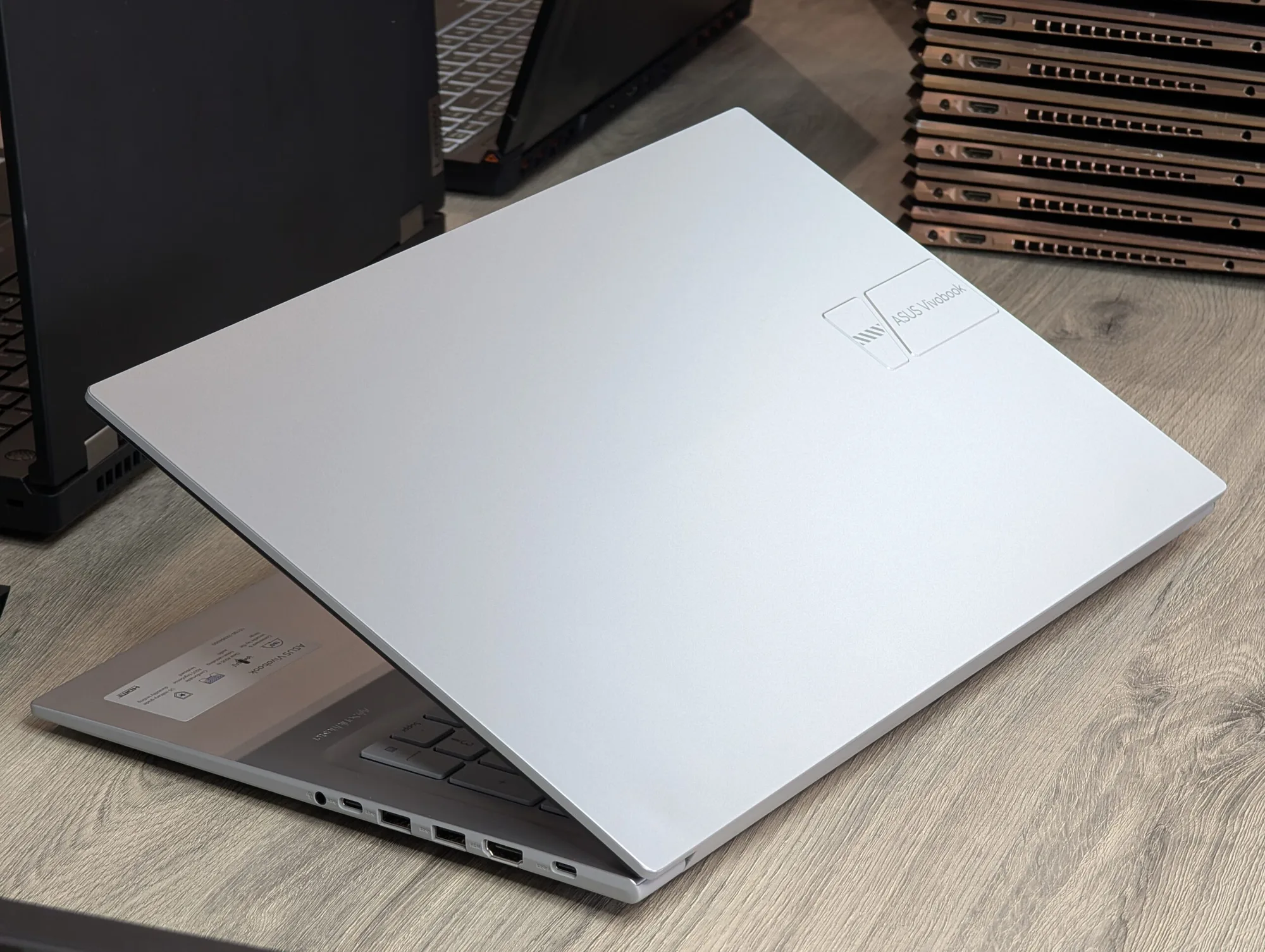Nou! Asus Vivobook 17 X1704VA | i3 1315U | 12GB | 512GB | Intel UHD | 17.3″ FHD — miniatură 14