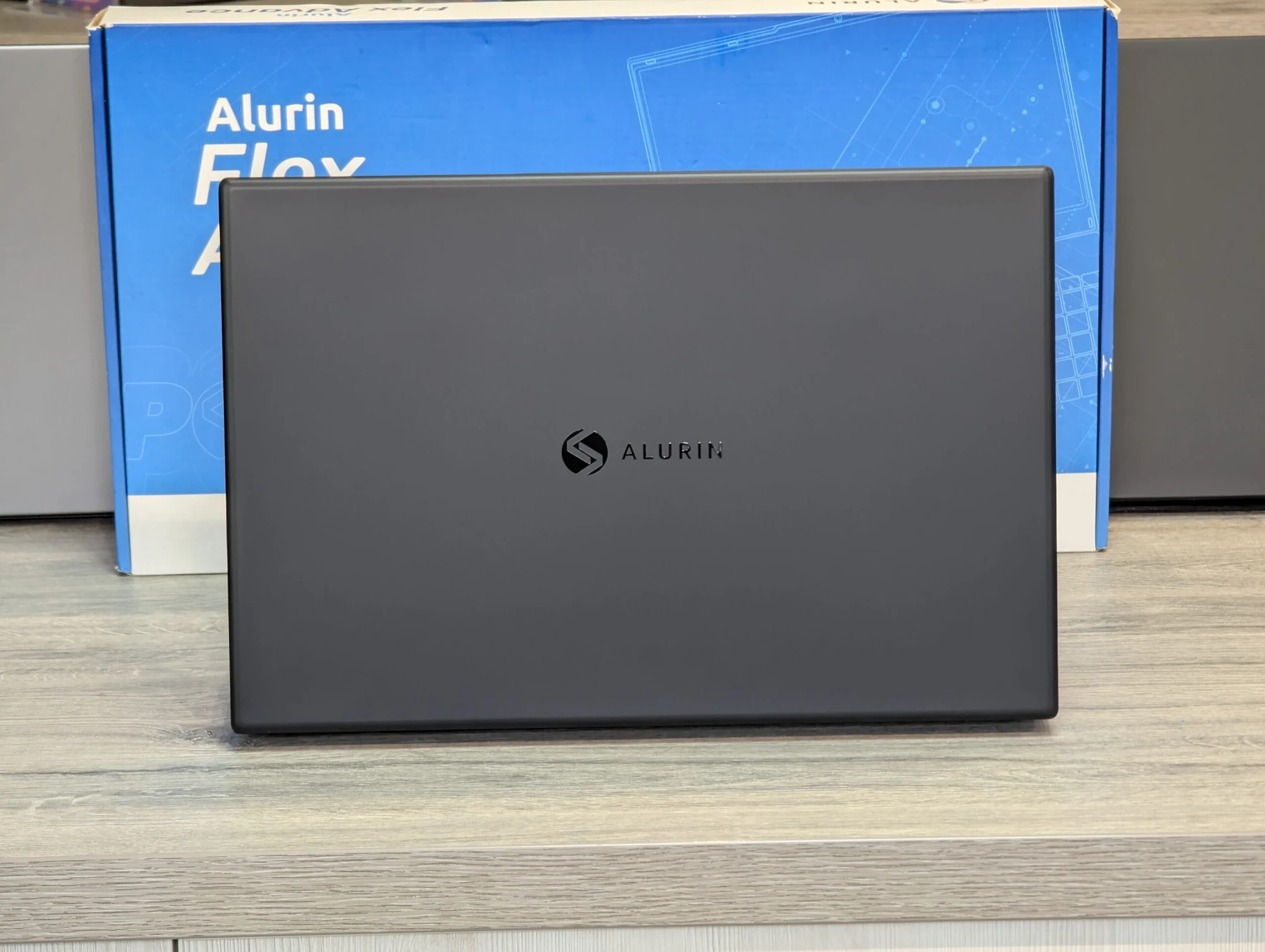 Nou! Alurin | Ryzen 5 5500U | 12GB | 512 GB Crucial | Radeon Graphics | 15.6″ FHD — miniatură 9
