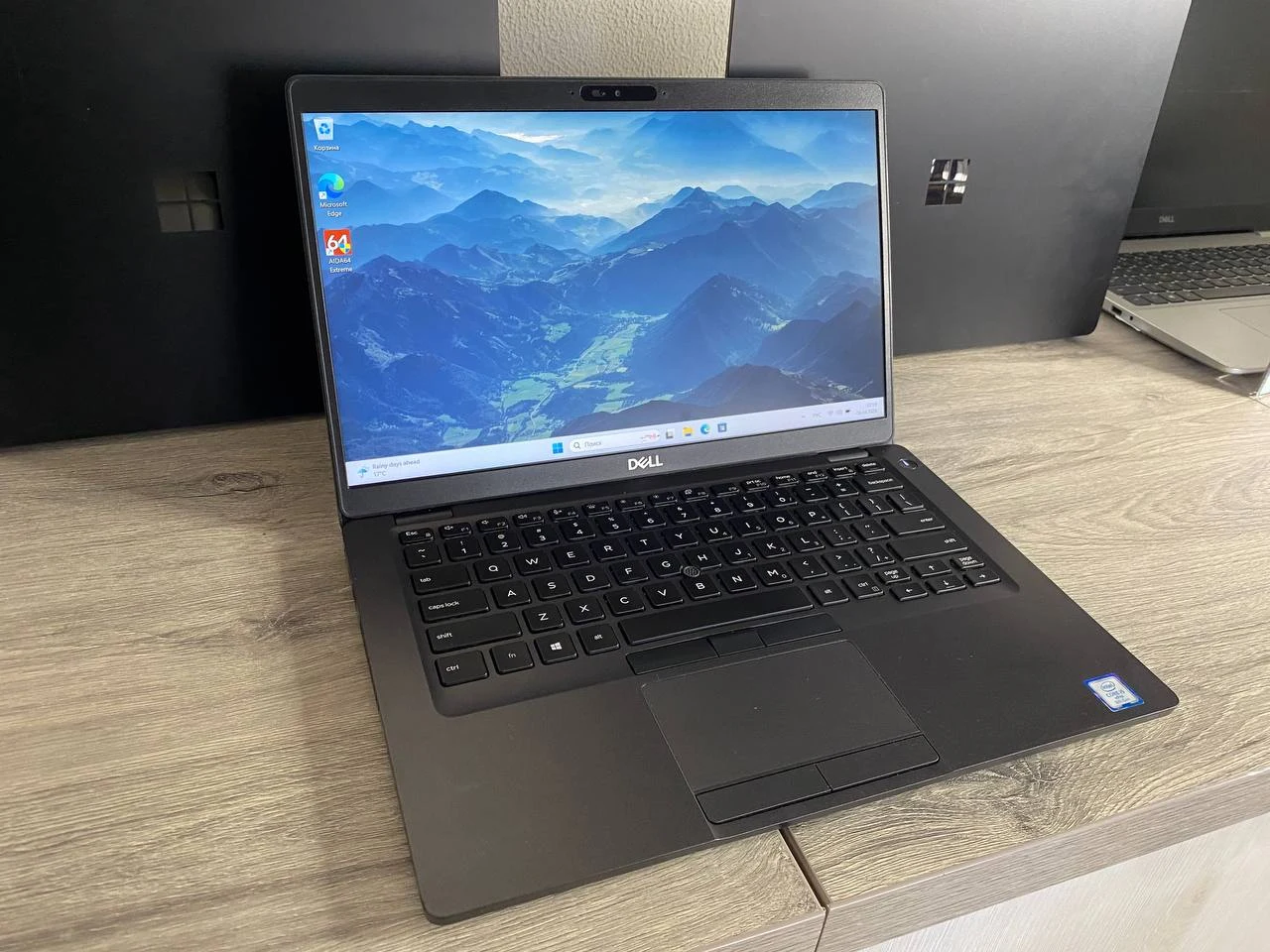 Dell Latitude 5400 | i5 8365U | 8GB | 256GB | Intel UHD 620 | 14.0″ FHD — miniatură 7