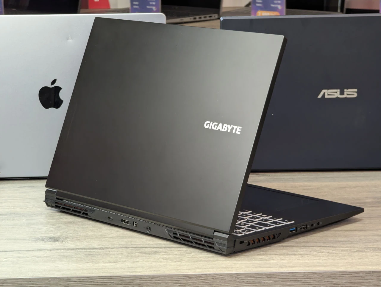 Как новый! Gigabyte G6 KF | i7 13700H | 16GB | 1TB | RTX 4060 | 16.0″ 165Hz — миниатюра 8