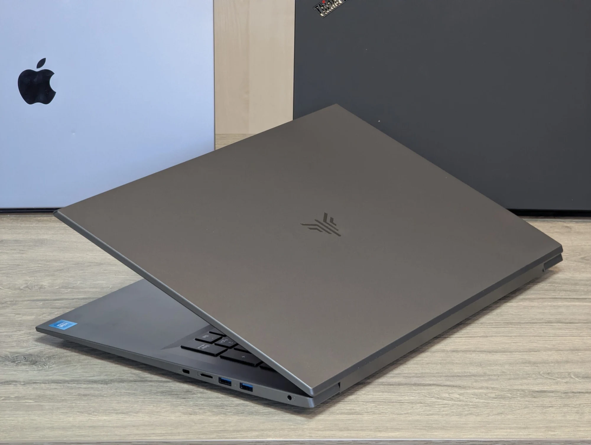 Nou! Acemagic | Intel N150 | 16GB | 512GB | Intel Graphics | 18.5″ FHD 60Hz — miniatură 9